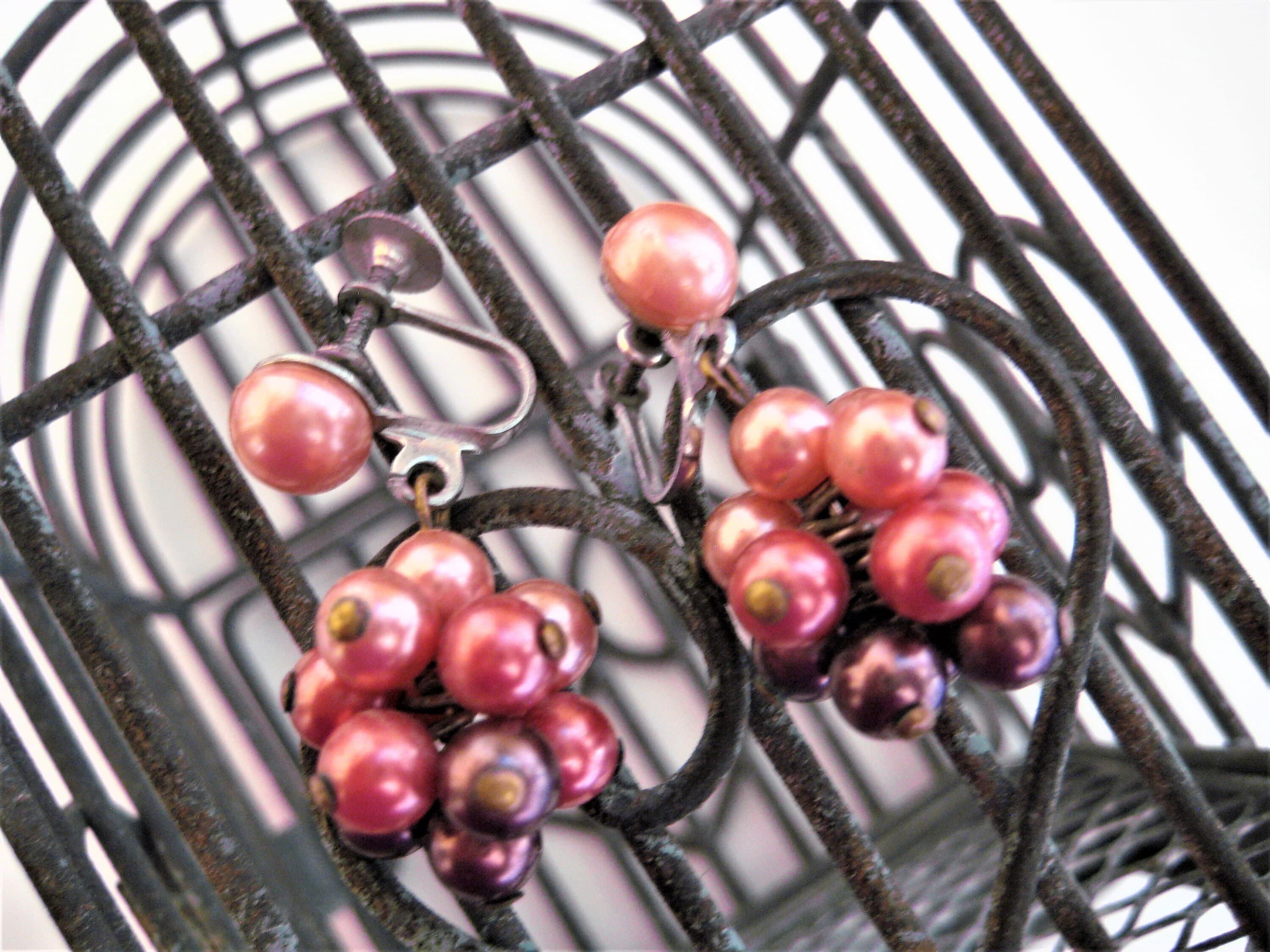 Earrings, Screw-Back Style, Faux Pearl Clusters, Silver Tone, Vintage - image 4