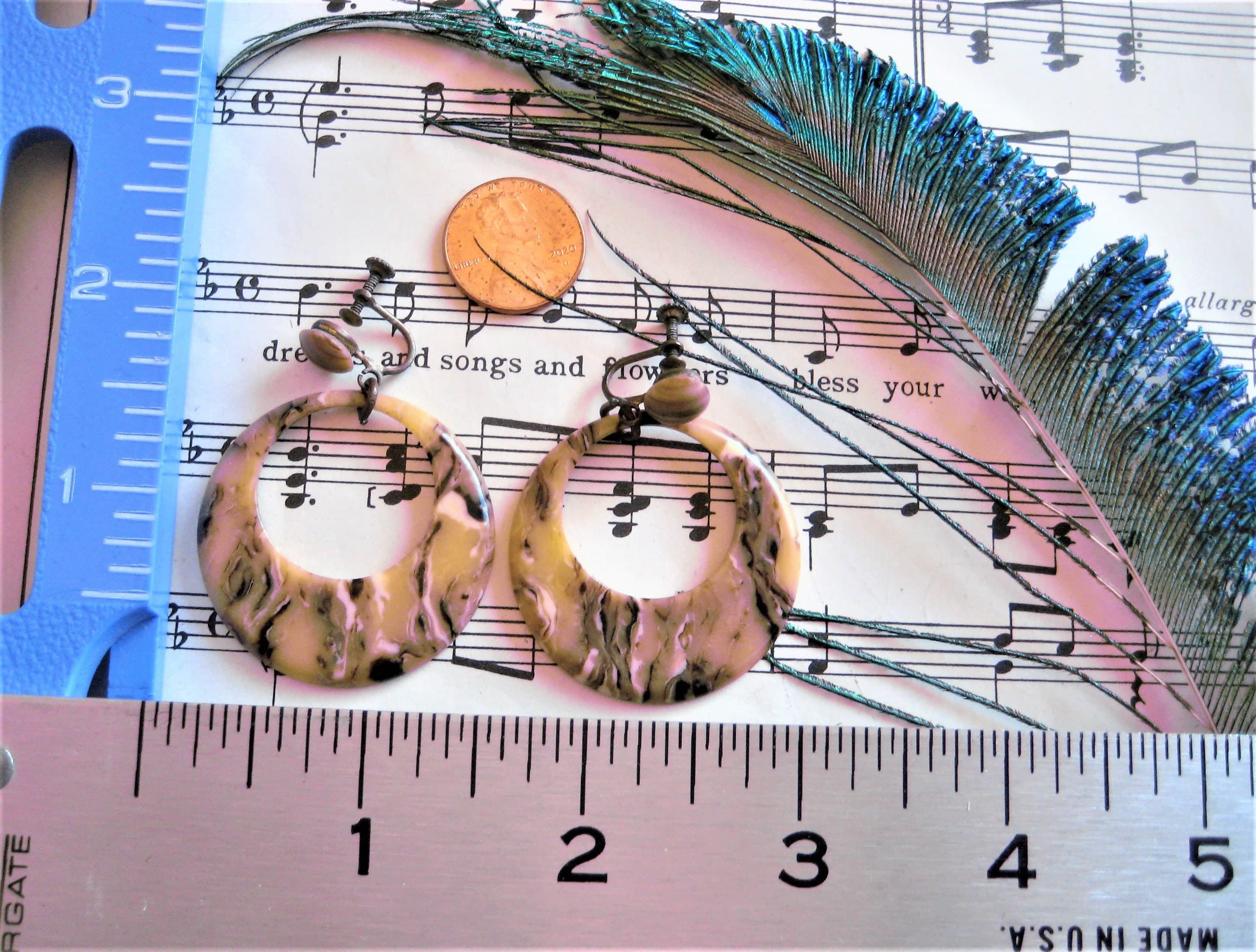 Hoop Earrings, Thermoset, Variegated Marbleized Design, Screw-Back Style, Vintage - image 3