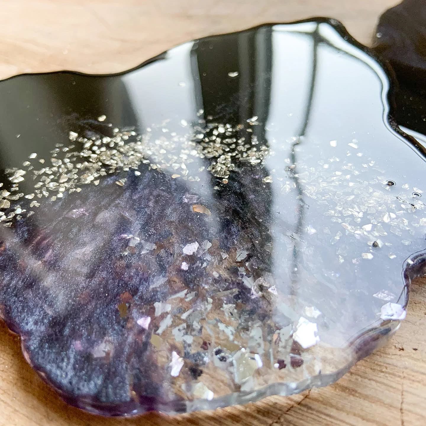 Resin coasters | Set of 4 | handmade gift| Amethyst crystal deco| black purple deco| resin art silver| silver black table| purple resin art - image 5