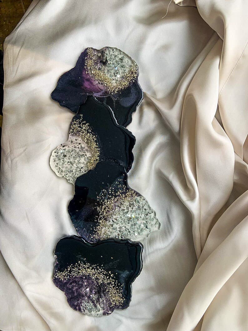 Resin coasters | Set of 4 | handmade gift| Amethyst crystal deco| black purple deco| resin art silver| silver black table| purple resin art - image 3