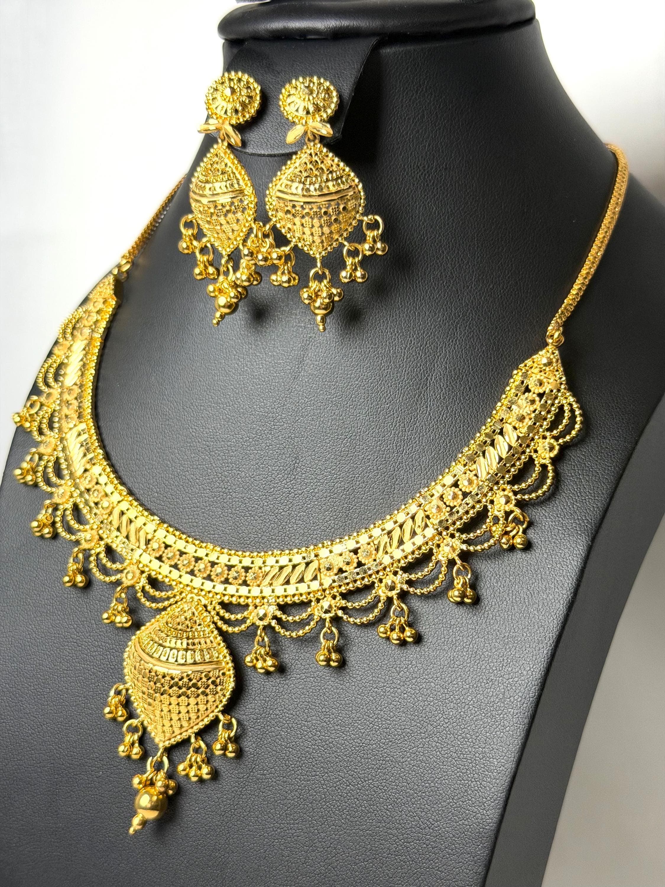24k gold plated  short necklace set - image 3
