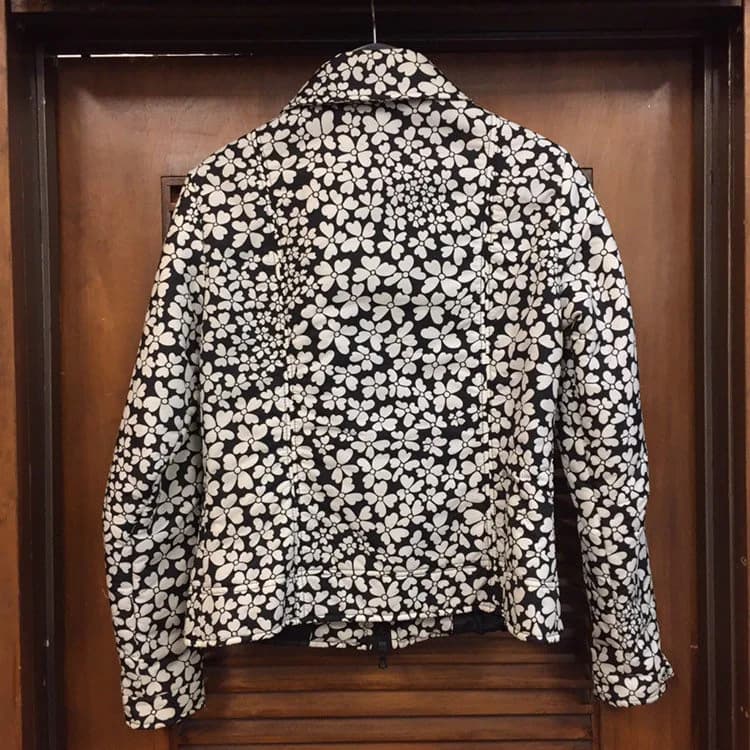 Vintage 1960’s Floral Print Ski Jacket, 60’s Ski Jacket, 60’s Jacket, Fitted Jacket, Vintage Puffer Jacket, Vintage Clothing - image 5