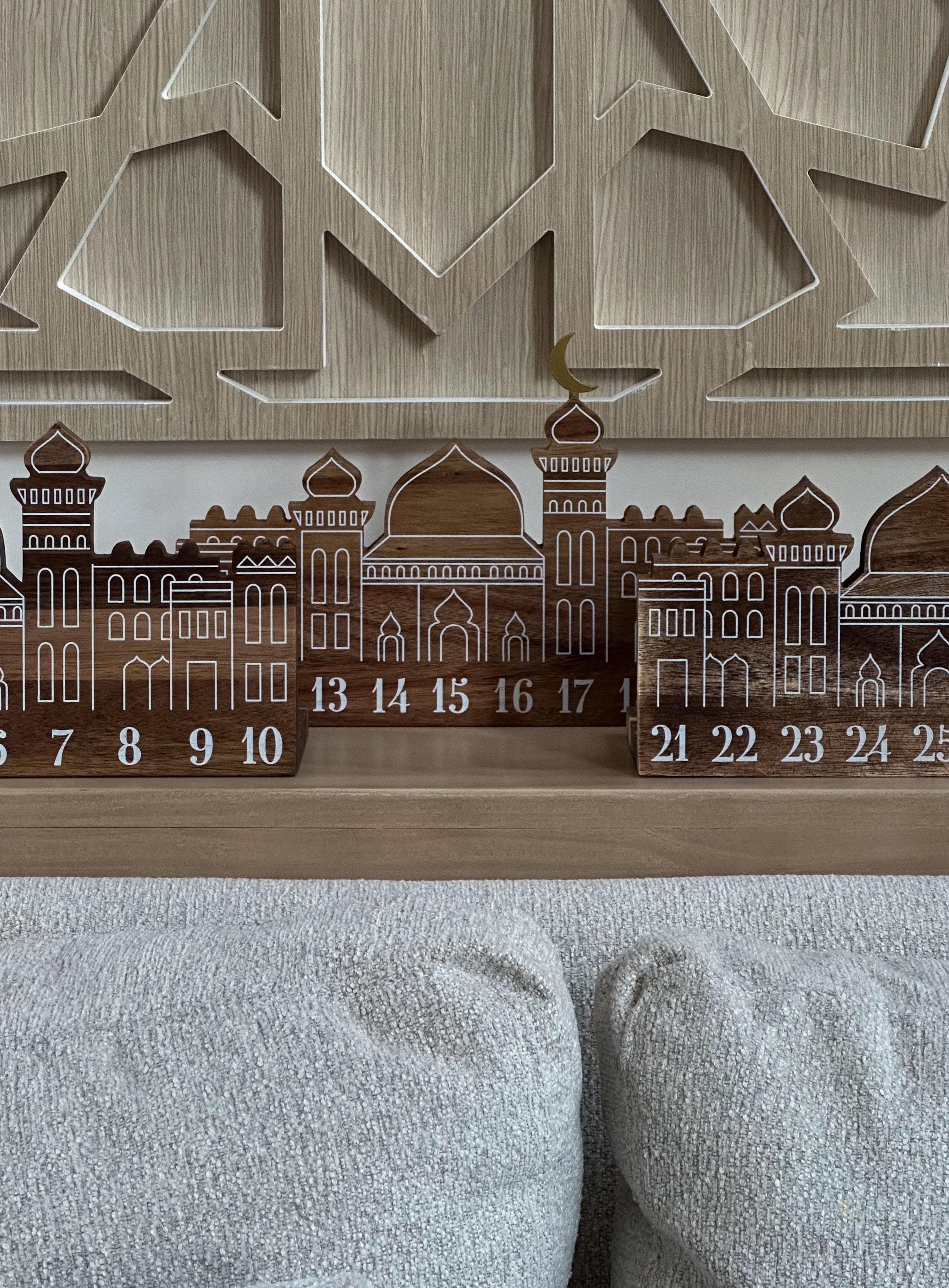 Wooden Ramadan City Countdown Calendar - image 5