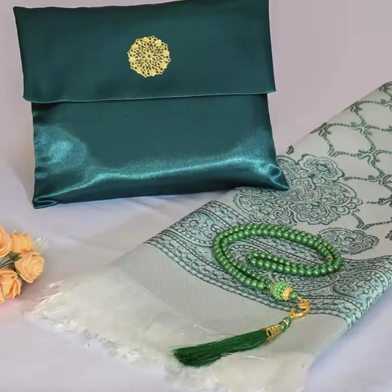 Travel Prayer Mat Gift Set Islamic Prayer Mat Ramadan Eid Wedding Gift Set Travel Bag Tasbeeh Prayer Beads - image 5