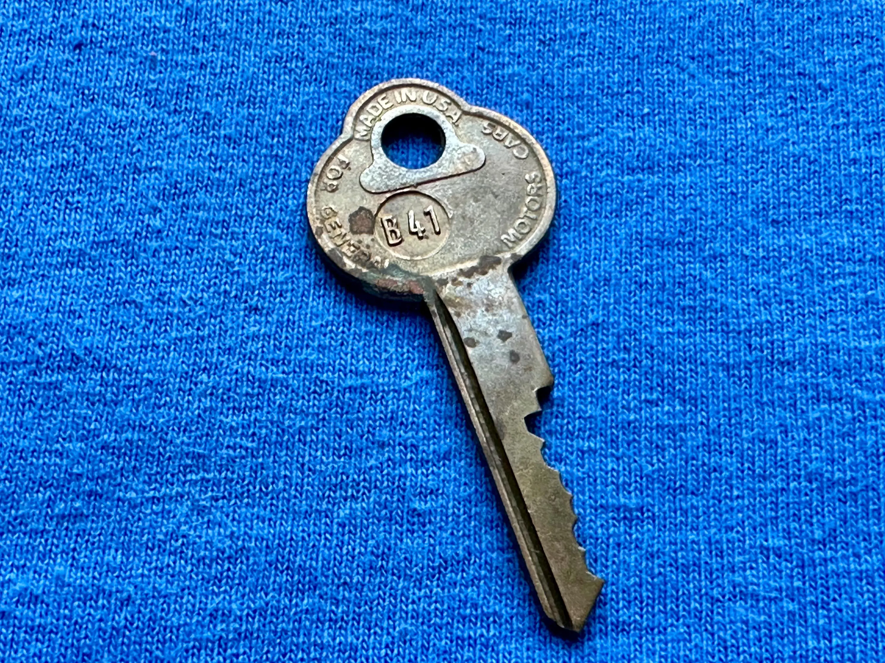 Collectible Key Vintage Guild Industries Inc. B41 Key Made In USA for General Motors Cars - image 3