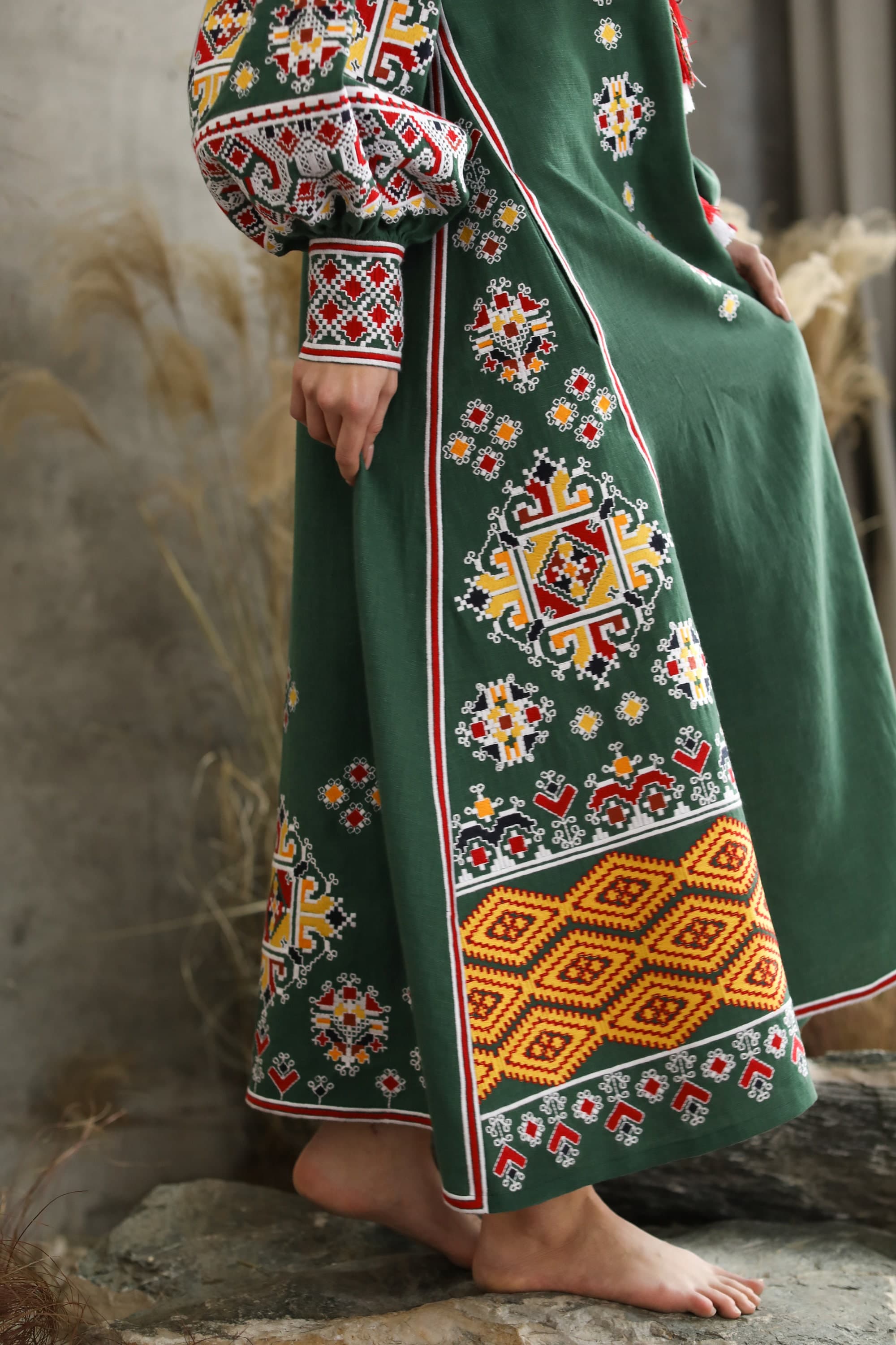Ukrainian Embroidered Green Dress vyshyvanka dress LINEN Boho Dress Gift for Her. Gift for Girl. Gift for Wife, Christmas - image 2