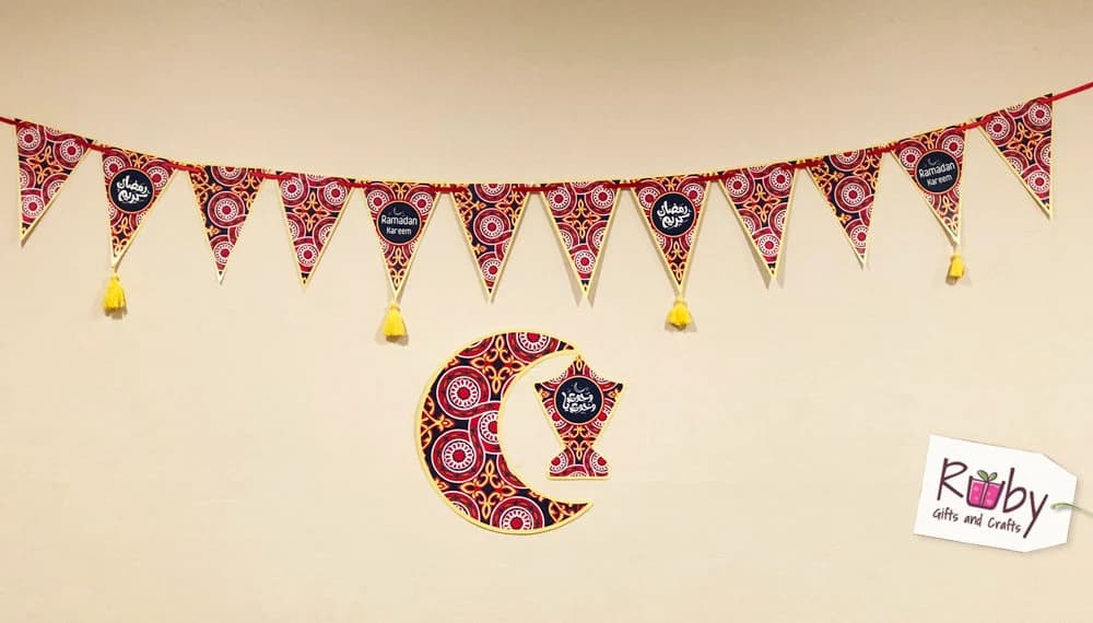 Ramadan Banner with yellow tassels, 12 pennant, Crescent and lantern, Egyptian tent pattern. - image 3