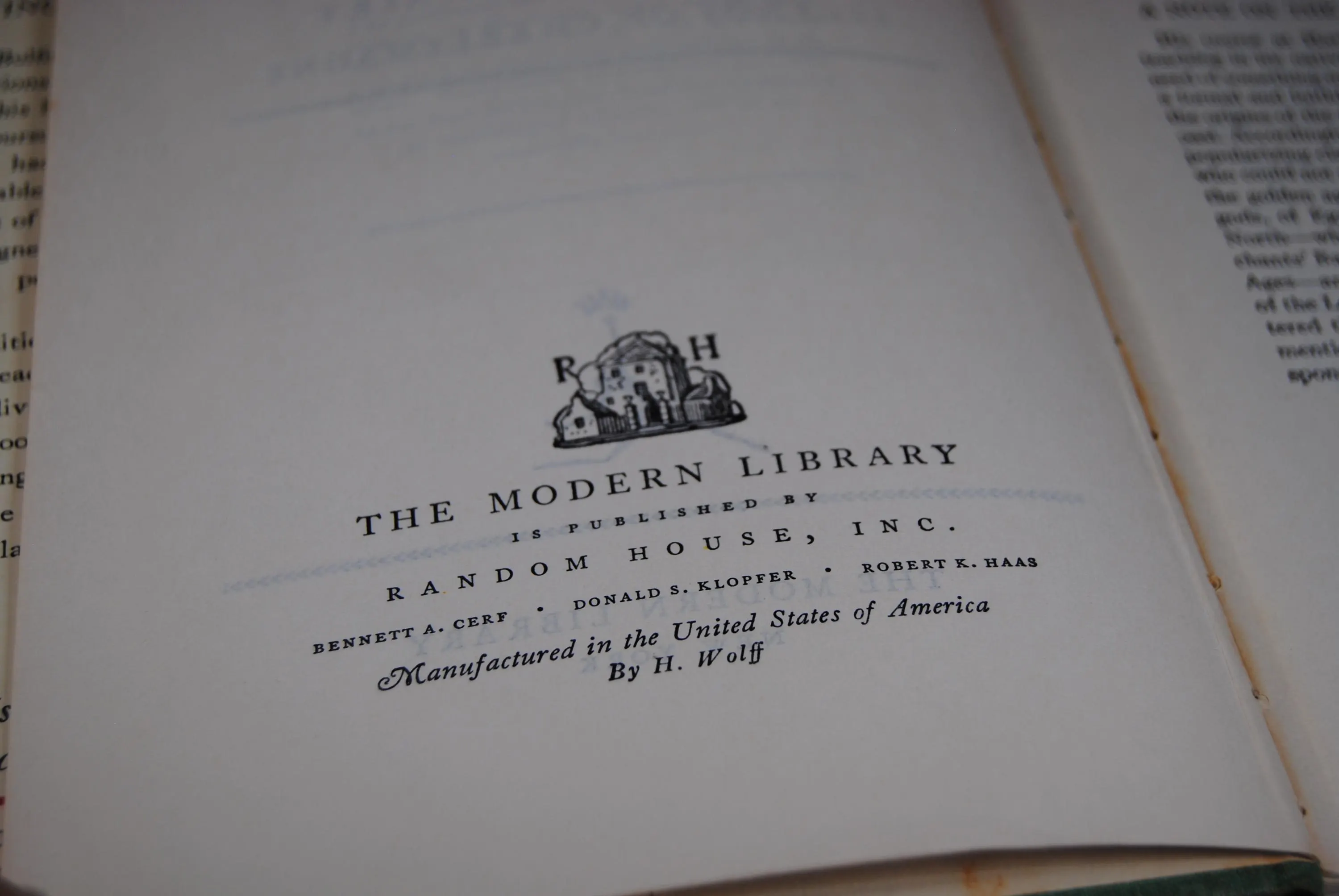 Bulfinch's Mythology - 1960s hardback edition - A Modern Library Giant - The age of fable - The age of chivalry - Legends of Charlemagne - image 4