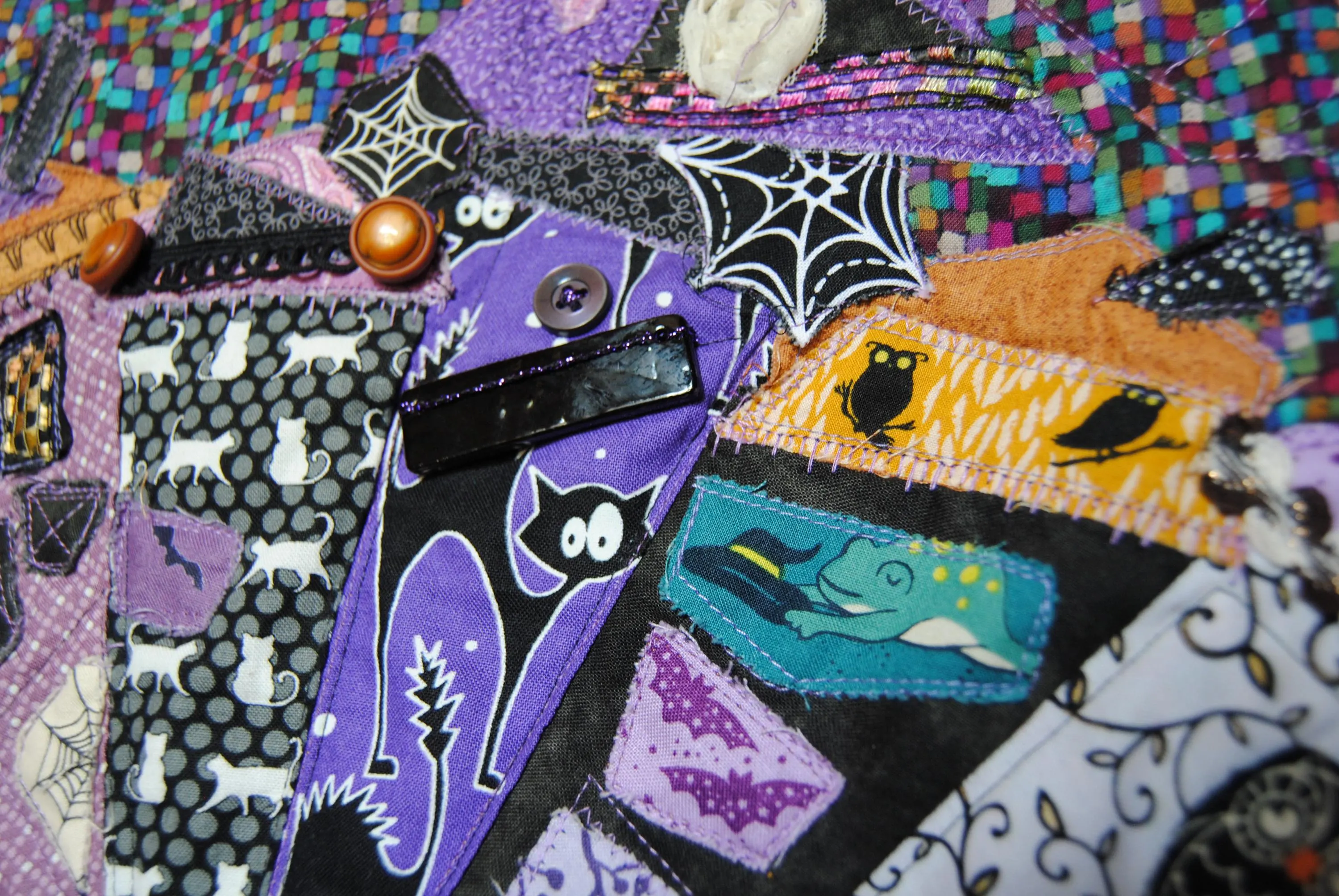 Handmade Halloween wall hanging in shades of purple - One of a kind wonky neighborhood haunted houses - Quilted art wall hanging - image 5