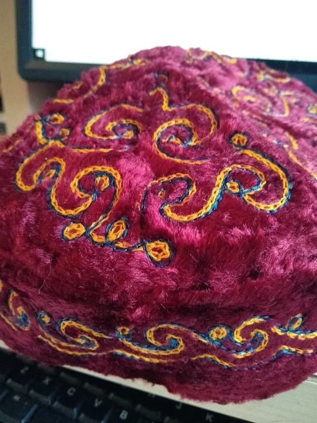 Size L Skull-Cap. Kufi. Tubeteika. Kippah. Yarmulke. Kazakh.Kazakhstan - image 3