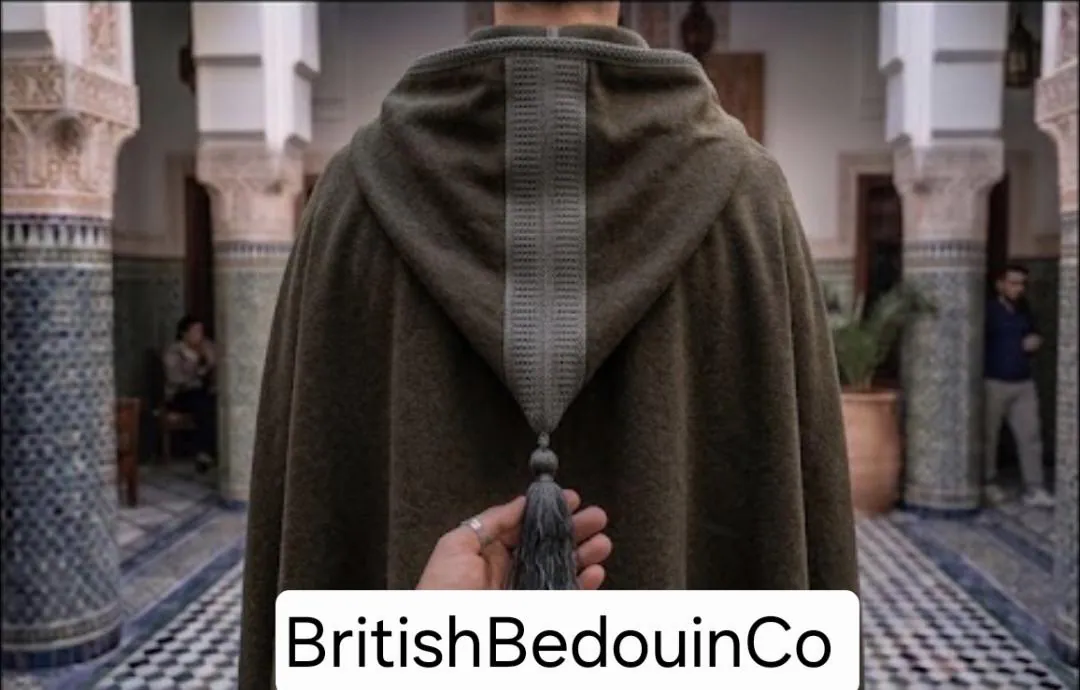 Hooded Cloak, Moroccan Cape, Green Burnouse (150cm)