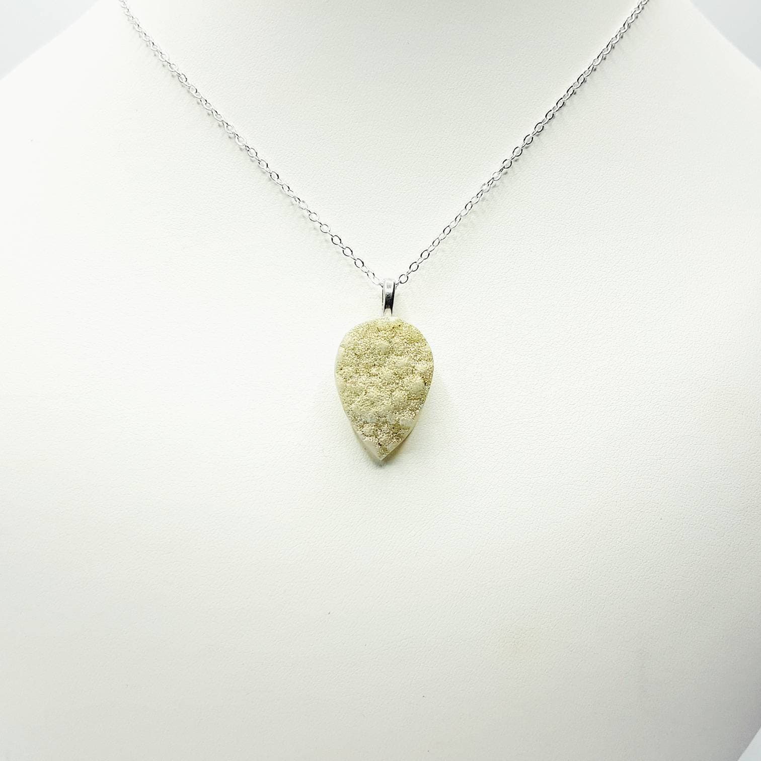 Druzy Quartz Necklace - image 5