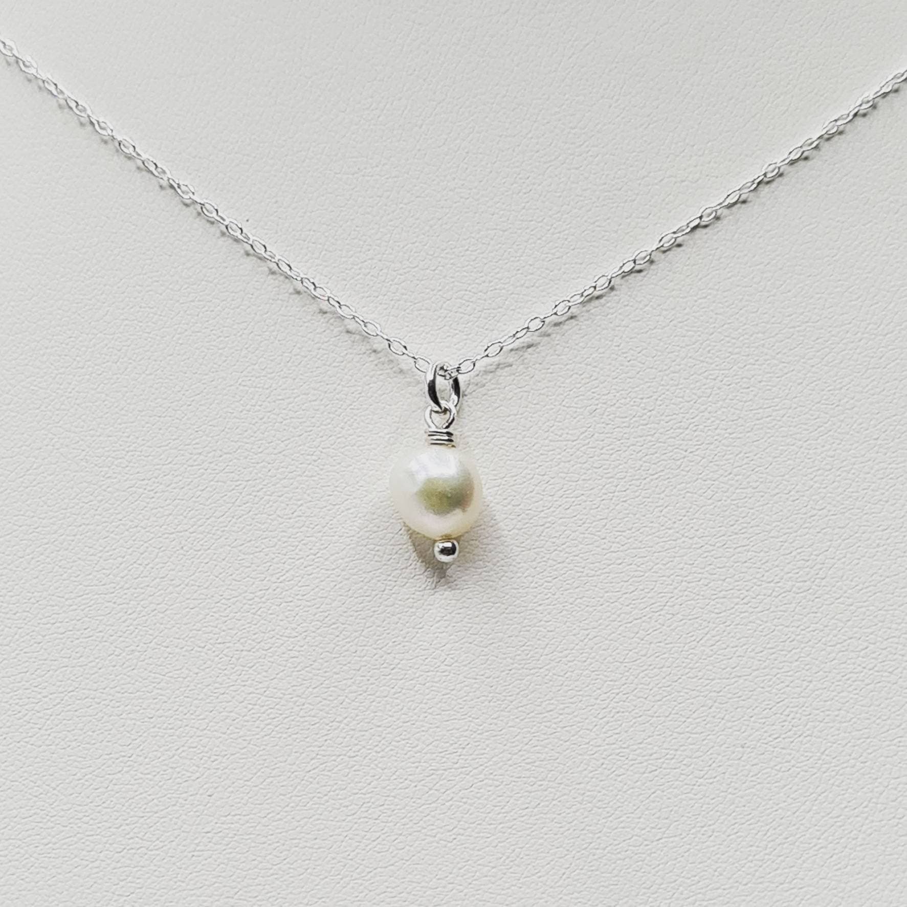 Delicate Pearl Necklace in Sterling Silver - image 3