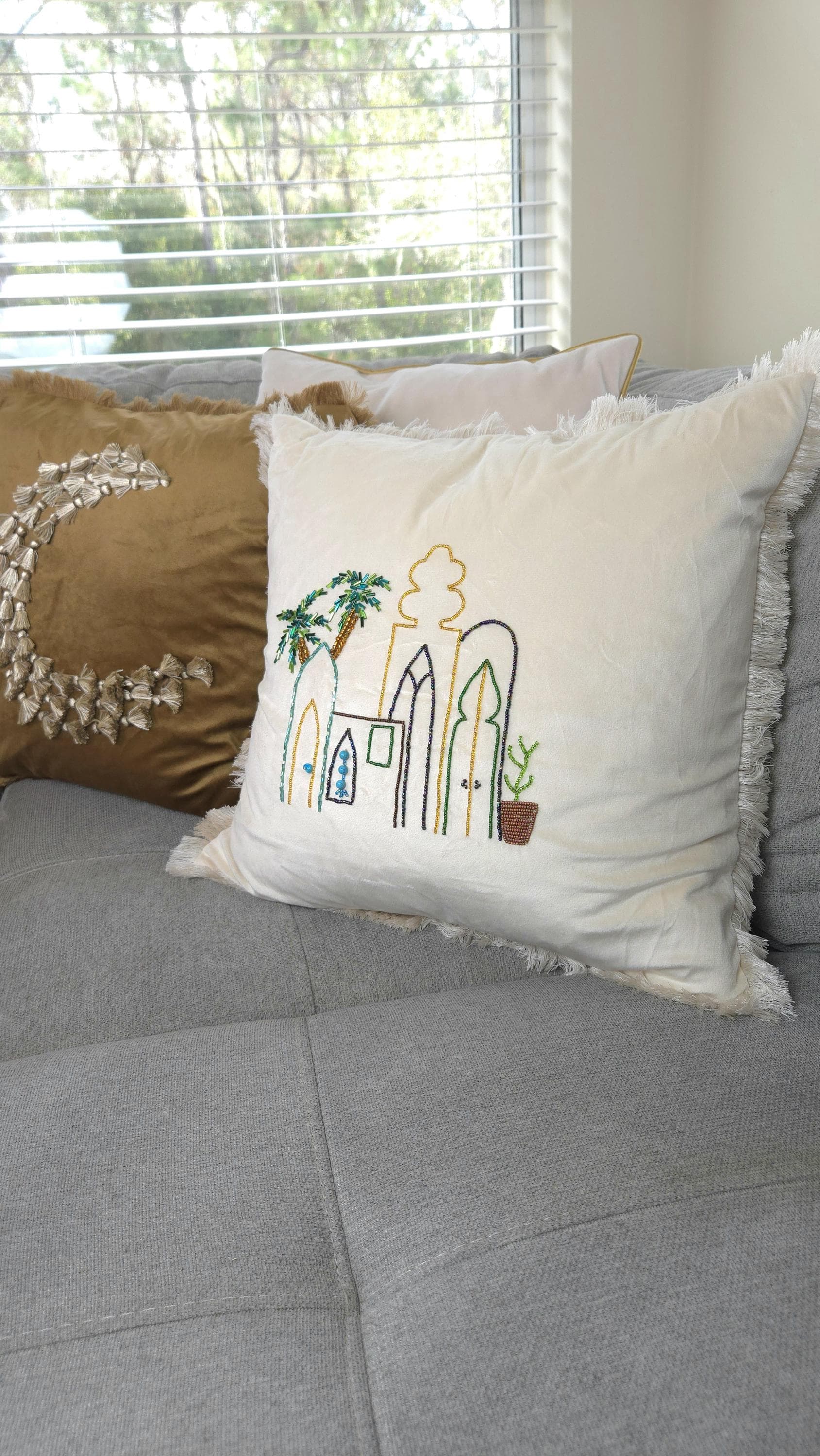 Hand Beaded Ramadan Throw Pillow: Velvet Cushion Cover (18" X 18") - image 3