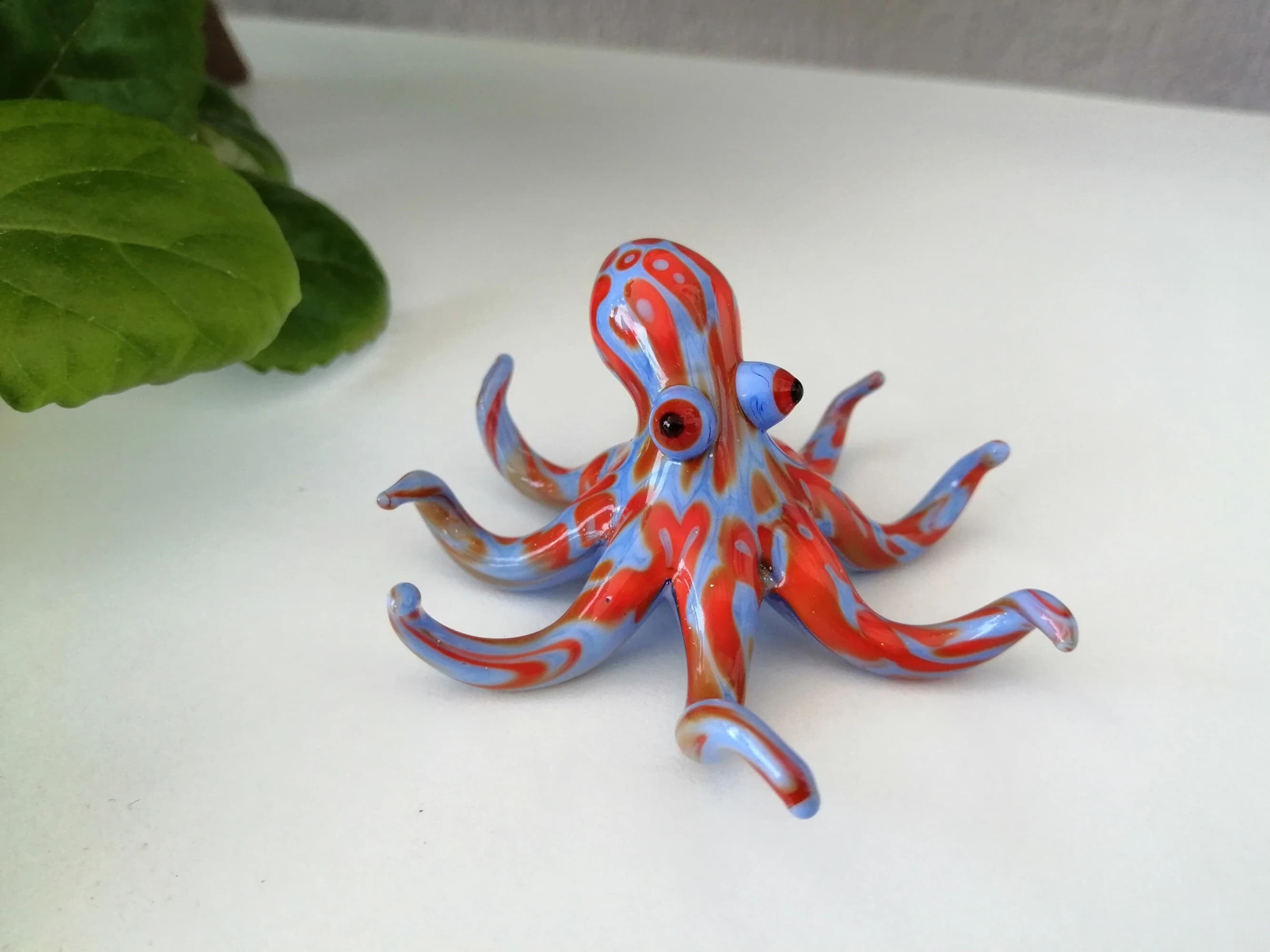 Glass Octopus figurine, blown glass octopus ornament, murano octopus figurine, glass sea animals, glass figurine, glass animals