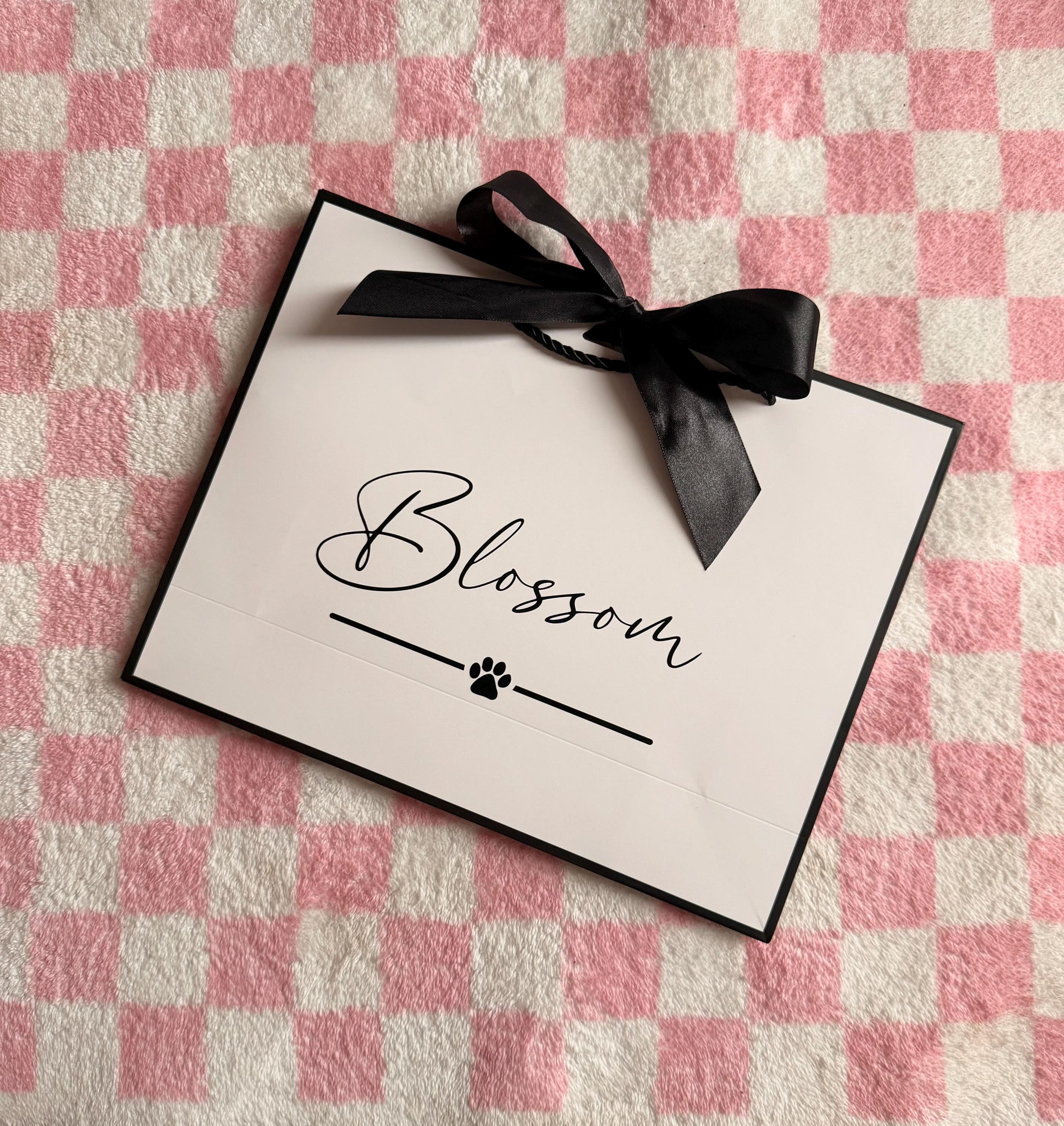 Personalised Dog Gift Bag: White with Black Ribbon - Puppy, Paw Print