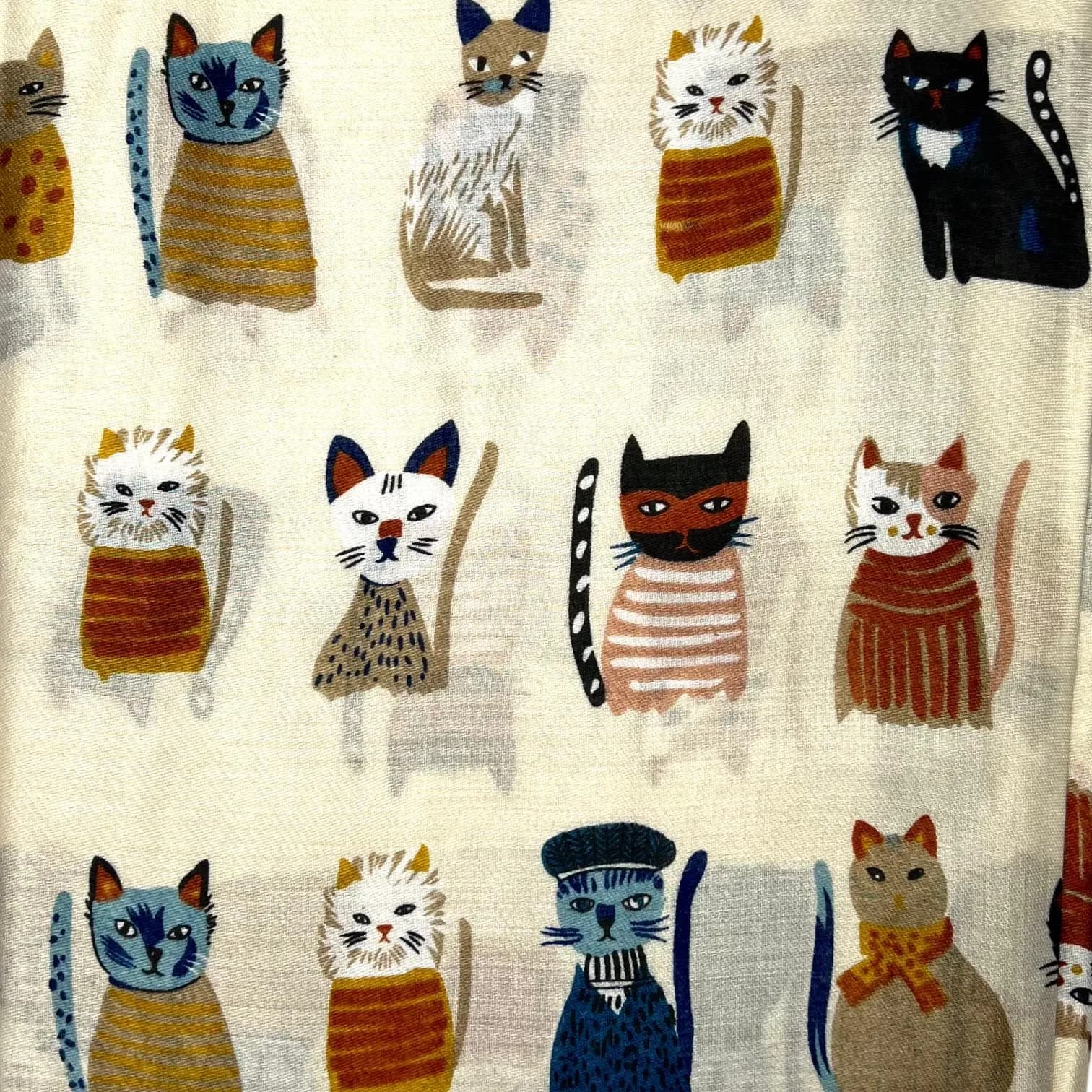 Cat Lover Scarf: Supersoft Cotton Blend, Playful Feline Print - image 4