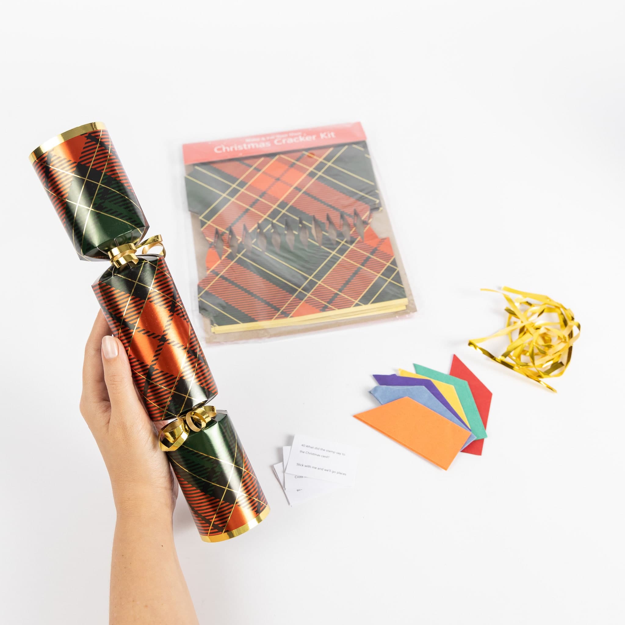 12 X Make Your Own Christmas Cracker kit Hats Snaps Crackers Jokes Ribbon tartan - image 3