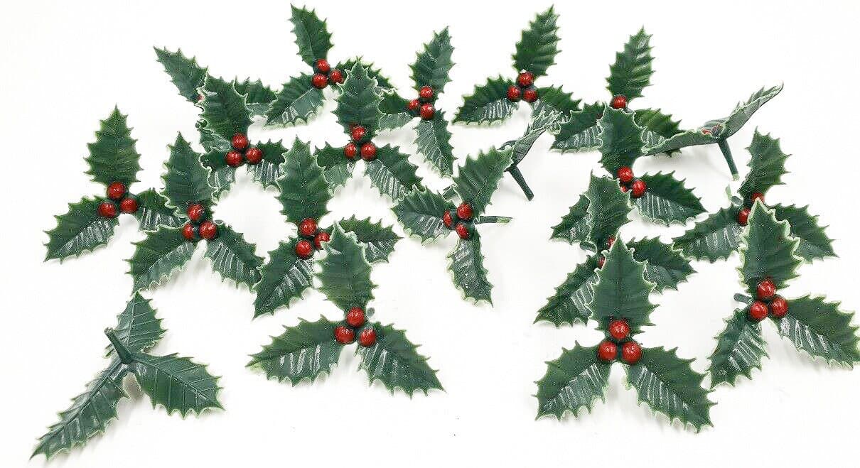 Small plastic holly leaf Christmas cake topper decoration Yule log cupcake  12 x - image 3