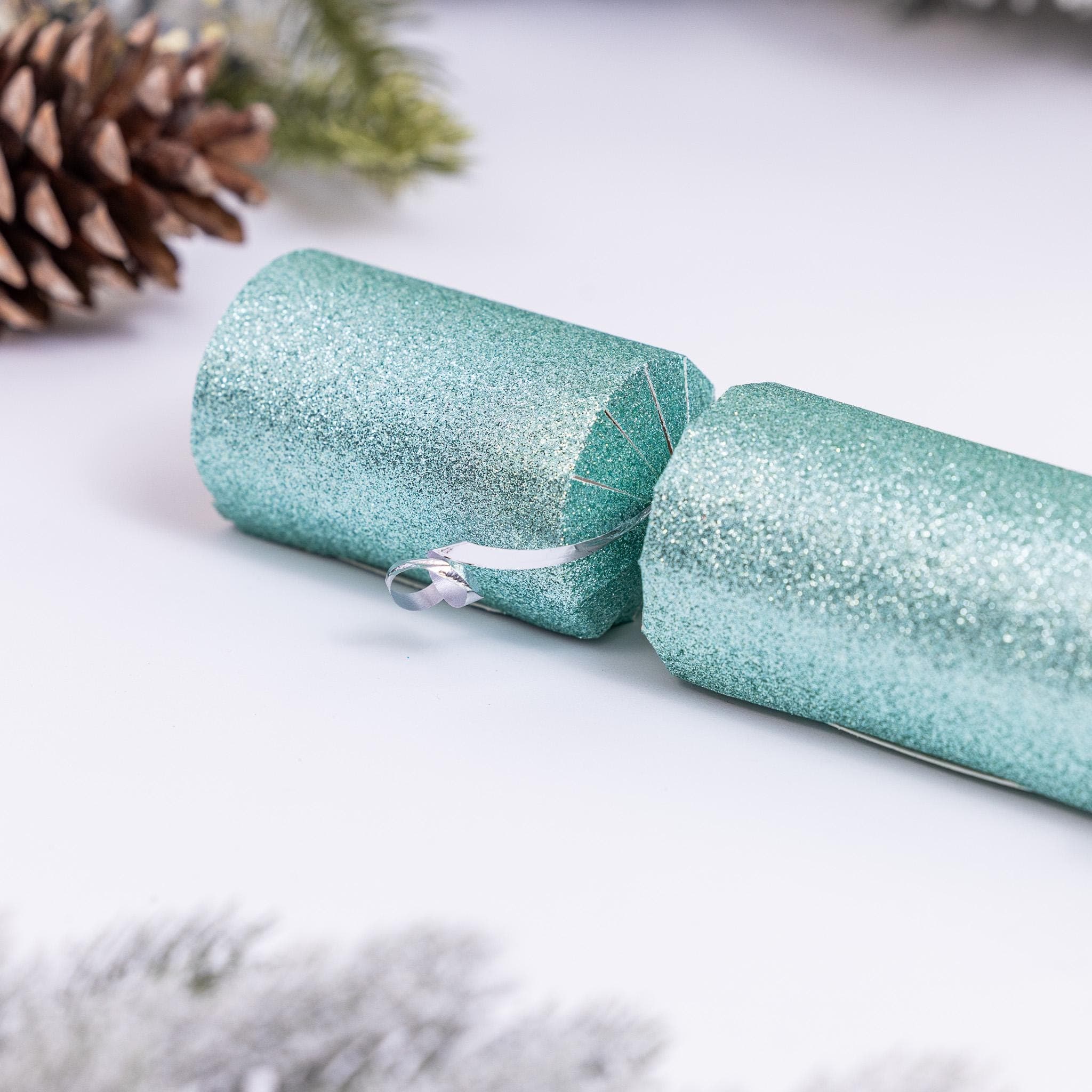 DIY Christmas Cracker Kit: Mint Glitter, Hats, Snaps - Pack of 6 - image 5