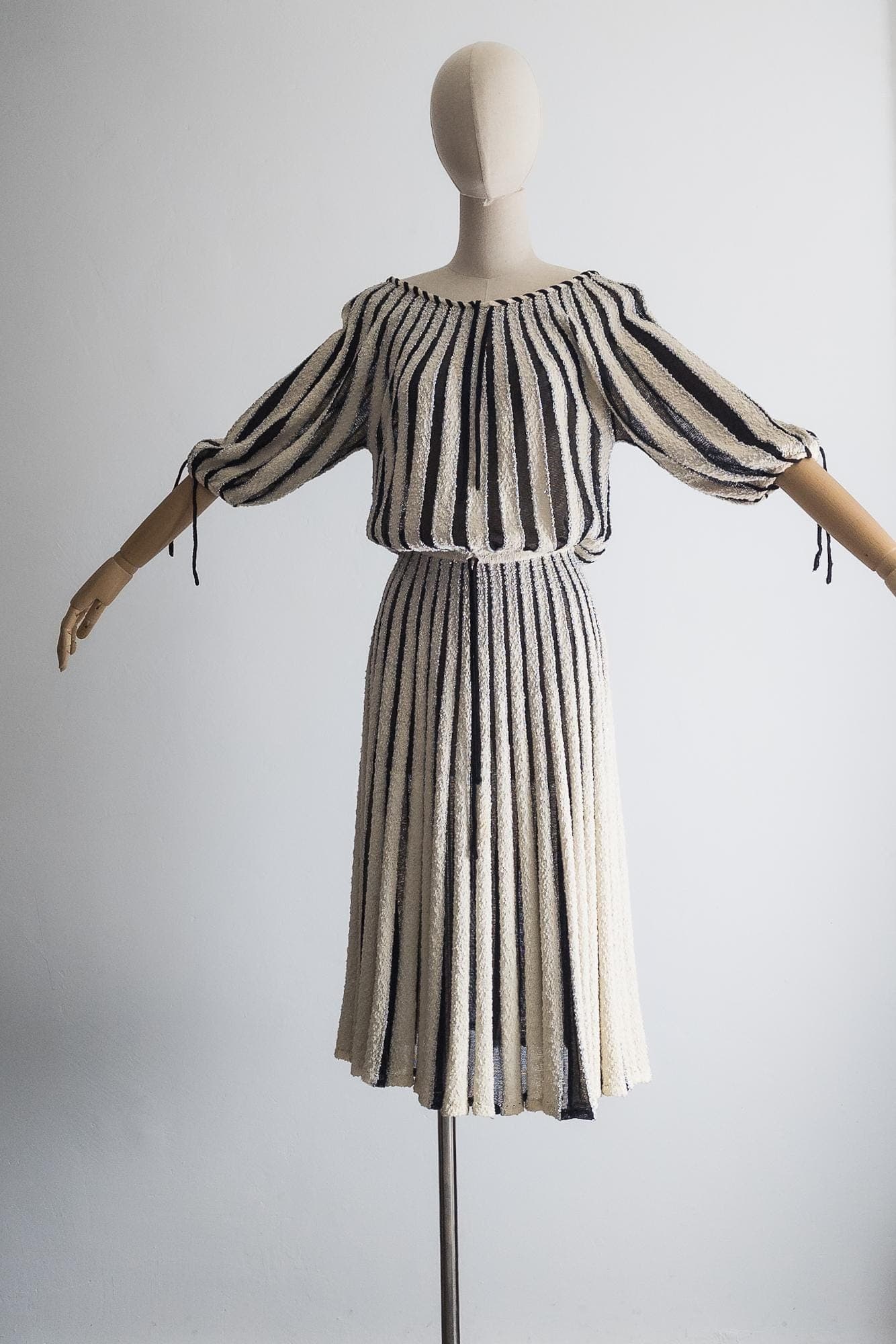 1970s andrina fells lurex knit dress – romantic, space age – antique white/black/silver - image 5