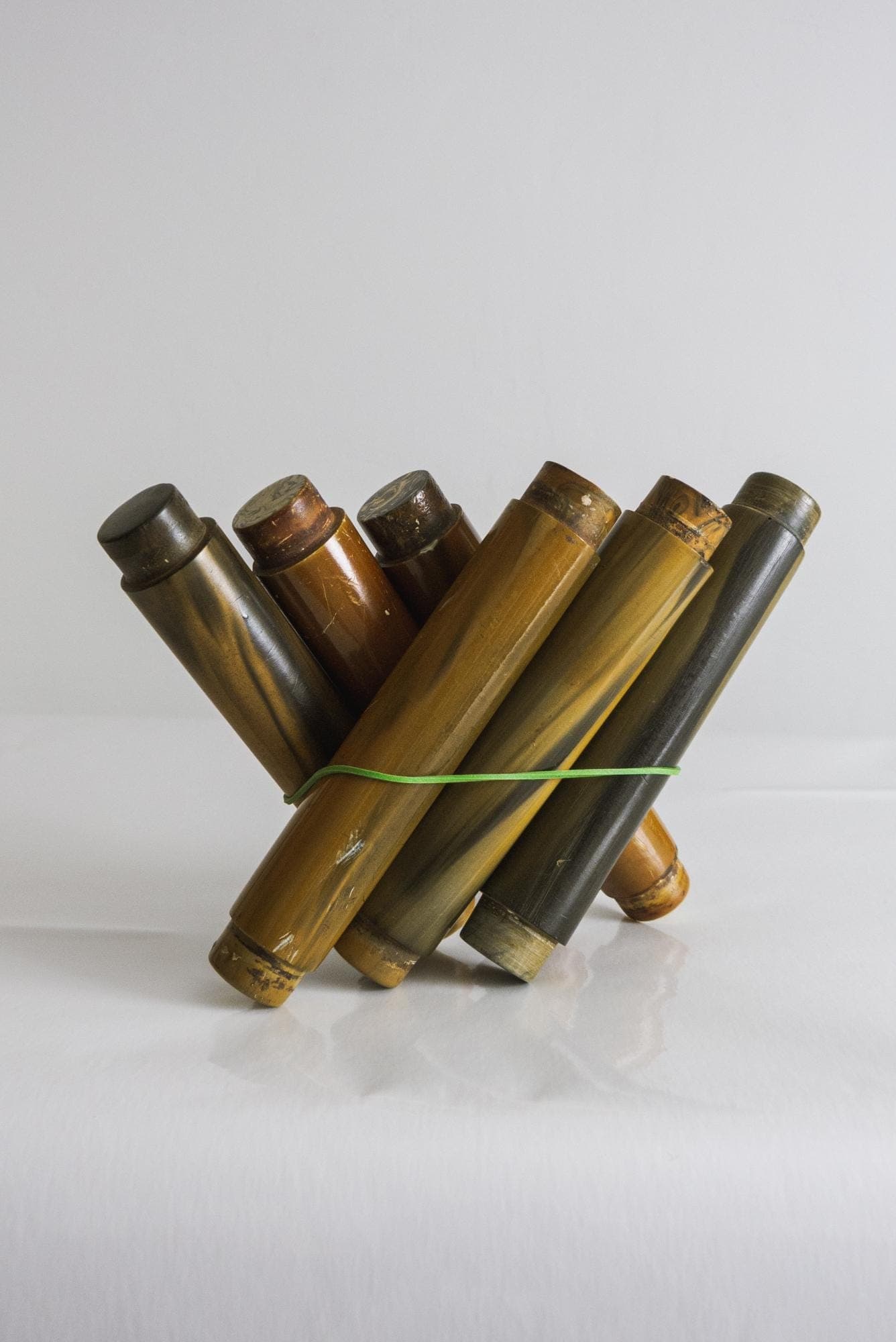 marbled bakelite vintage rod 6 pcs 370 grams antique german bakelite marmled old rod 6 doorknobs - image 3