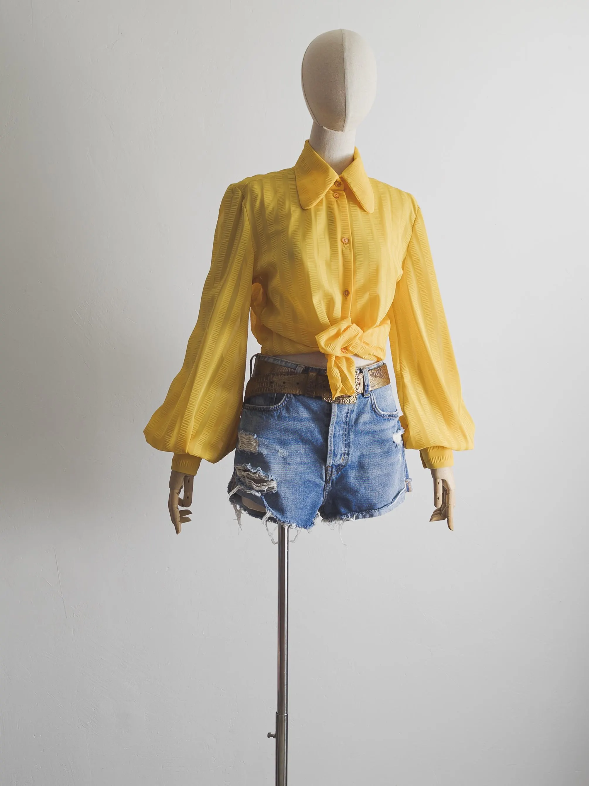 60s 70s hippie hippy poet blouse. poet sleeve blouse dandelion shirt - small to medium - image 4