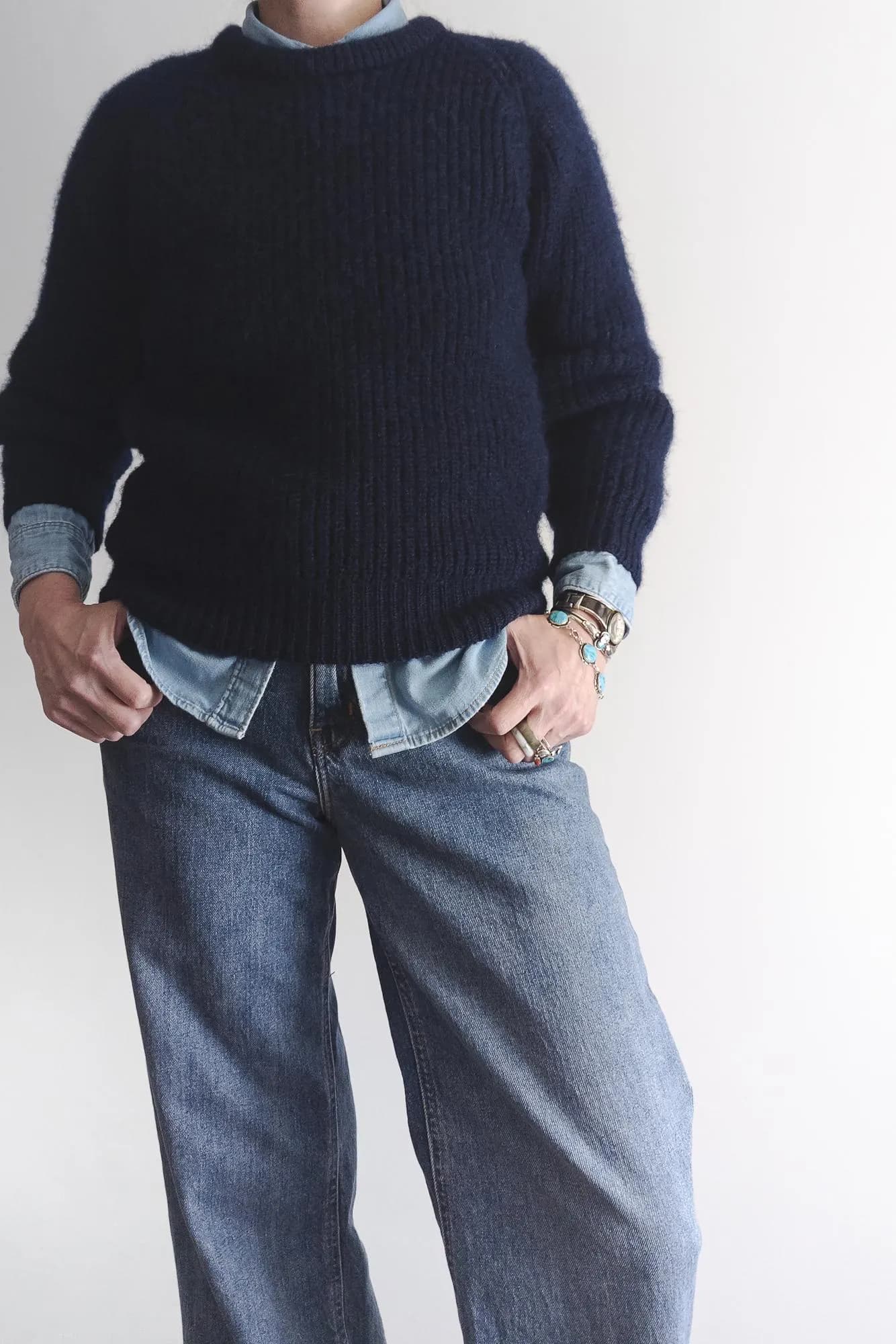 vintage navy aran fisherman sweater, chunky rib knit wool, made in ireland, crew neck, raglan sleeves, size xxs petite extra small - image 3