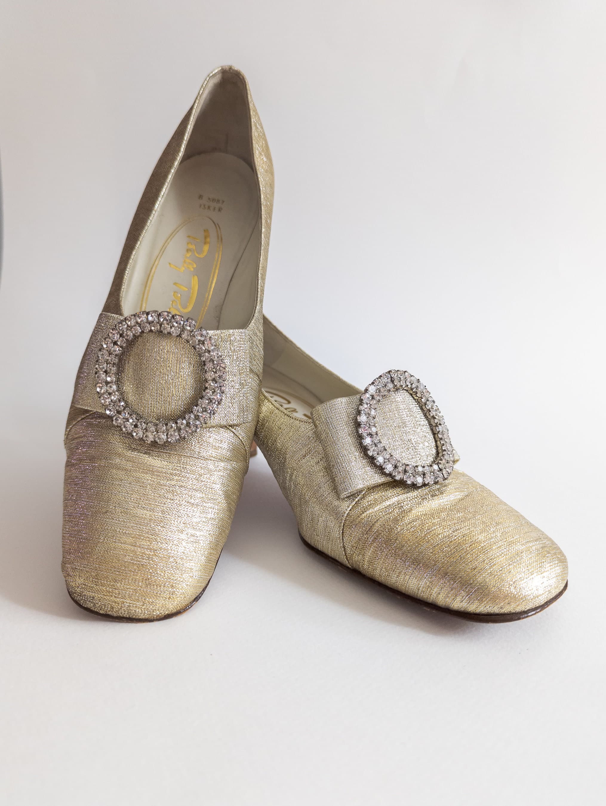 1960s pumps Bally Bellezza lamé baroque gold pumps shoes rhinestone buckle bow heels almond toe, 8.5 shoes - image 3