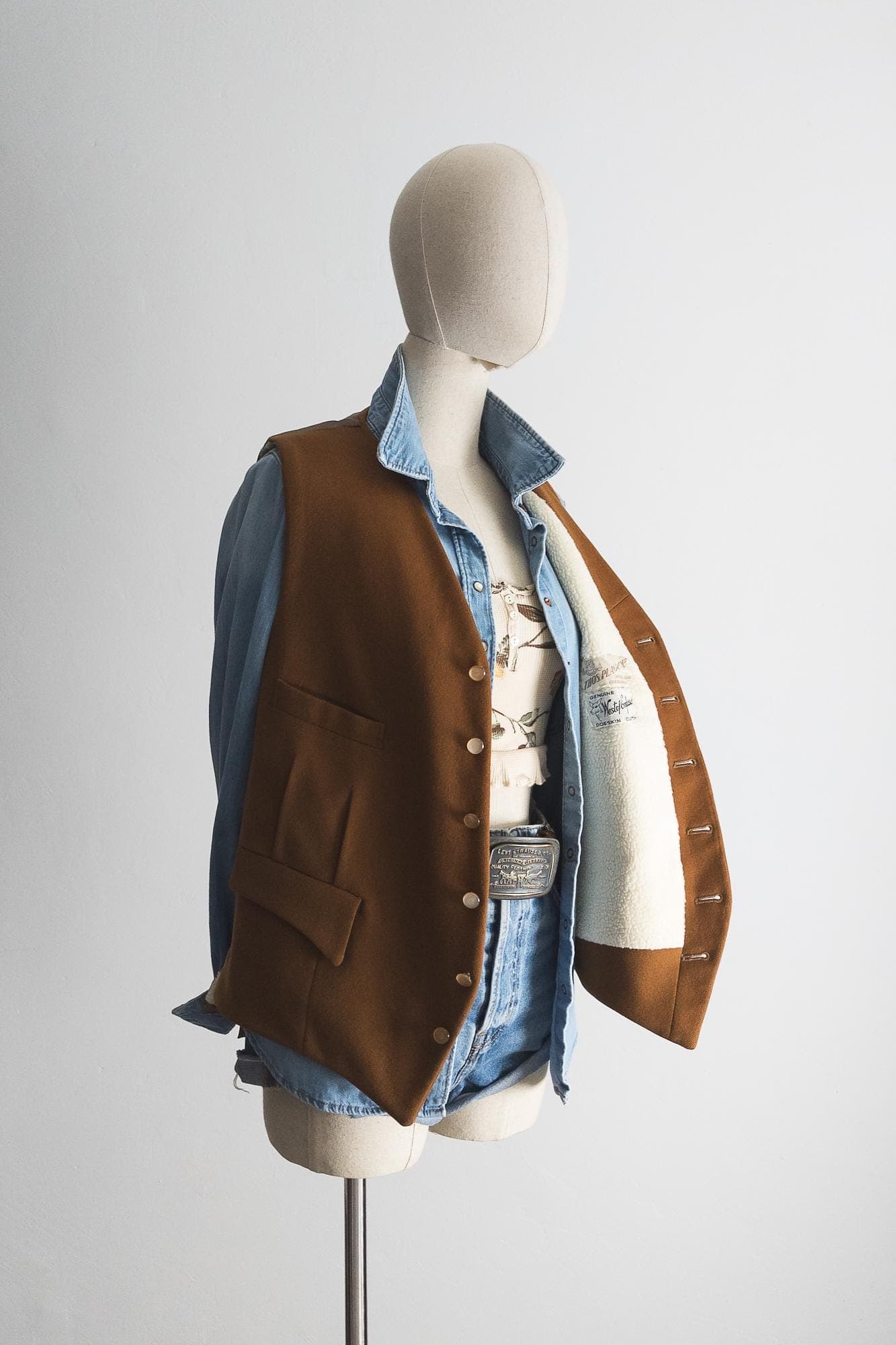 vintage 50s british wool chore vest doeskin cloth fleece lined workwear waistcoat – toast brown - image 4