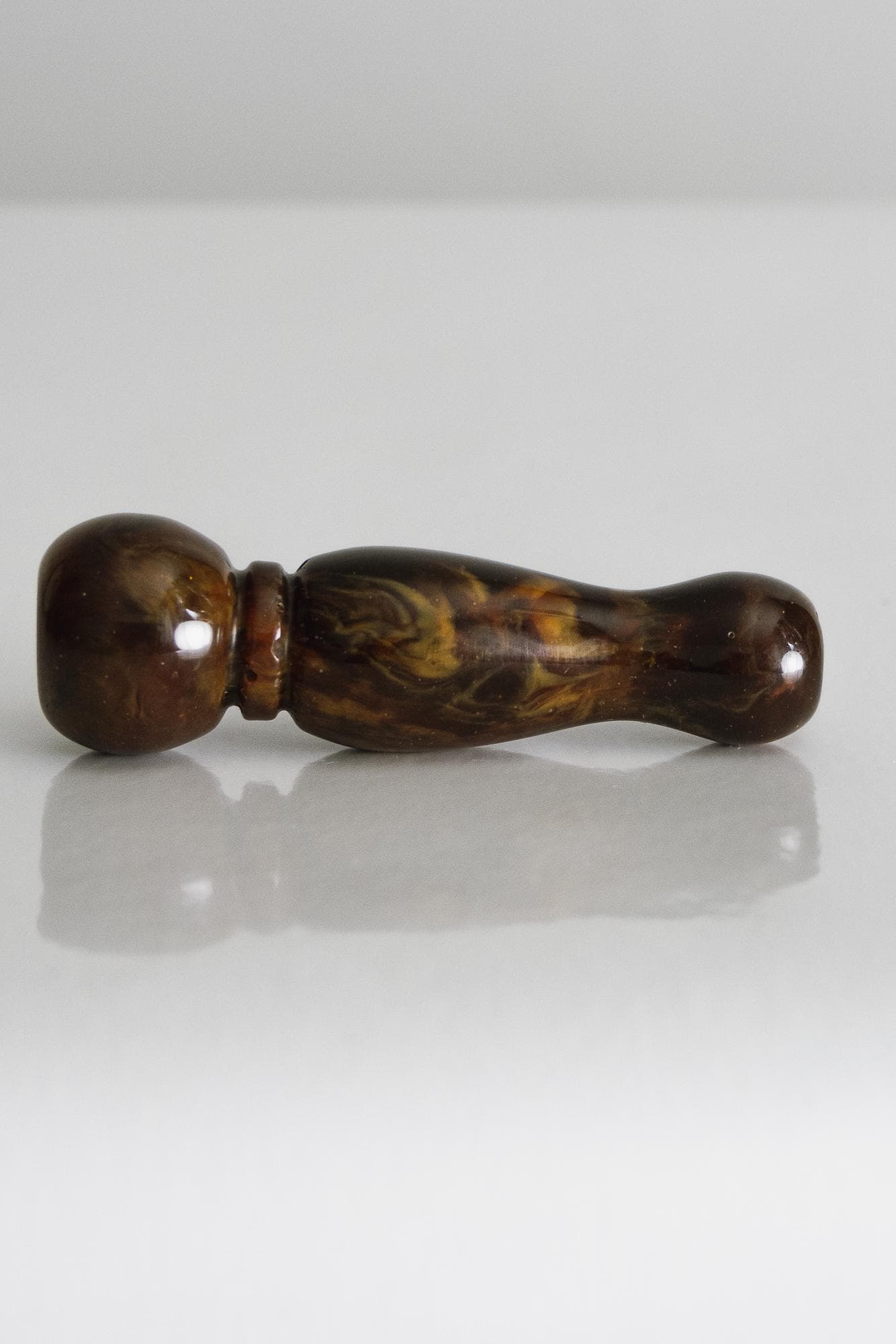 13.8 grams antique bakelite imam (leader) bead, circa 1920s, chocolate toffee marbled - image 3