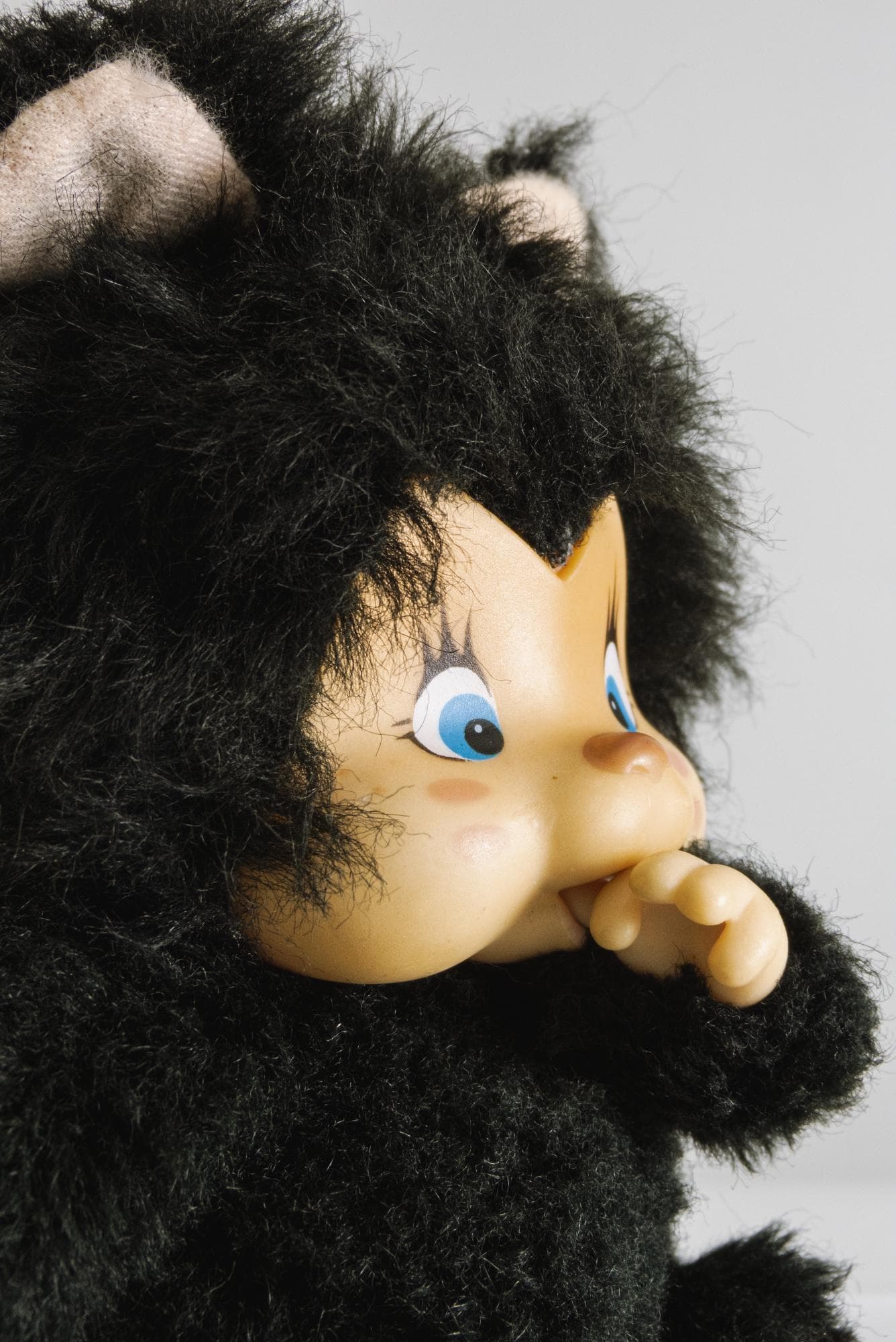 vintage 70s monchhichi nyamy kitten plush 1979, ash black with blush ears, sekiguchi japan - image 3