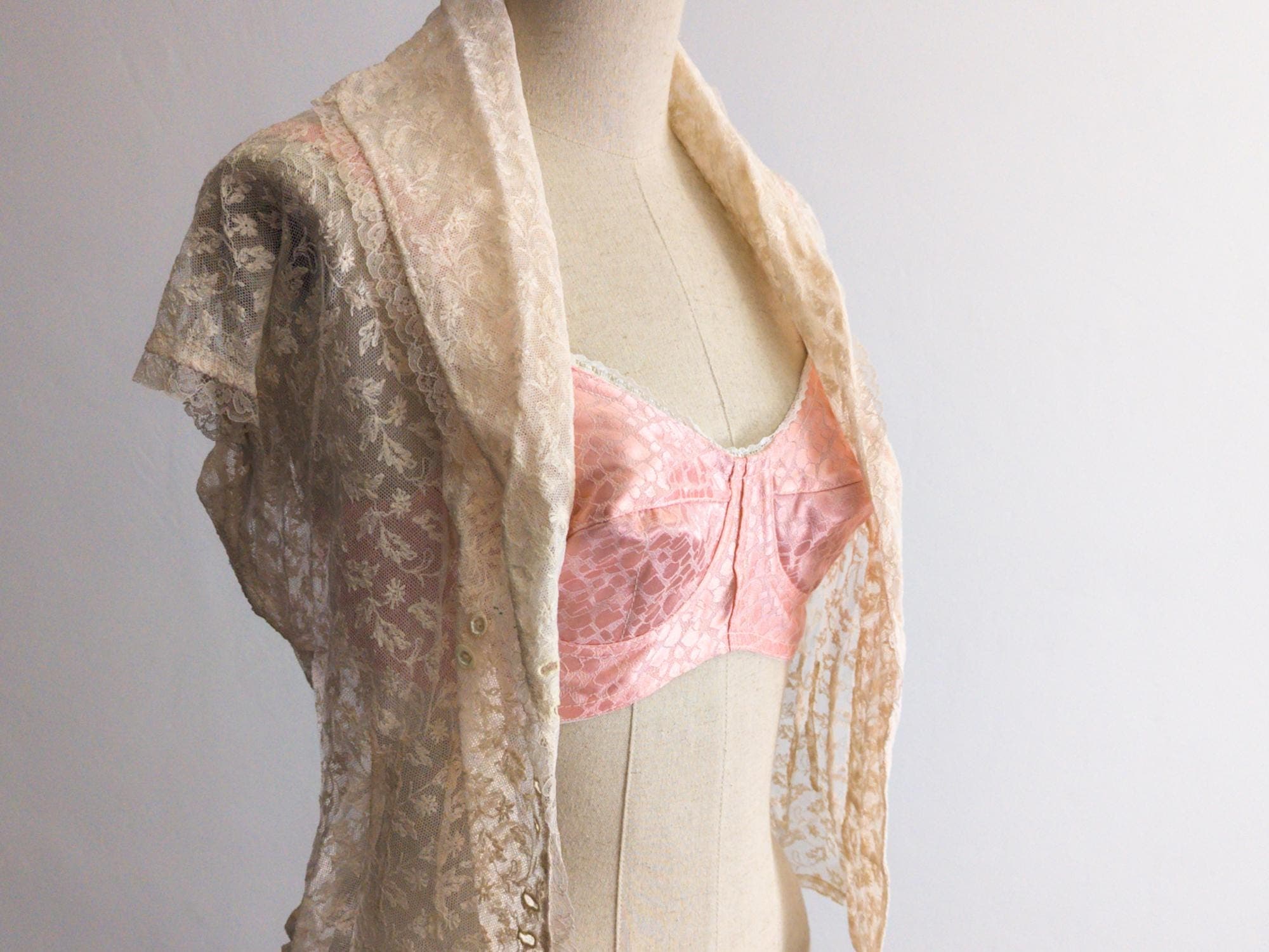 1990s bullet bra vintage 90s light hot pink jacquard cotton satin strap bullet bra vintage 1990's conical bust 