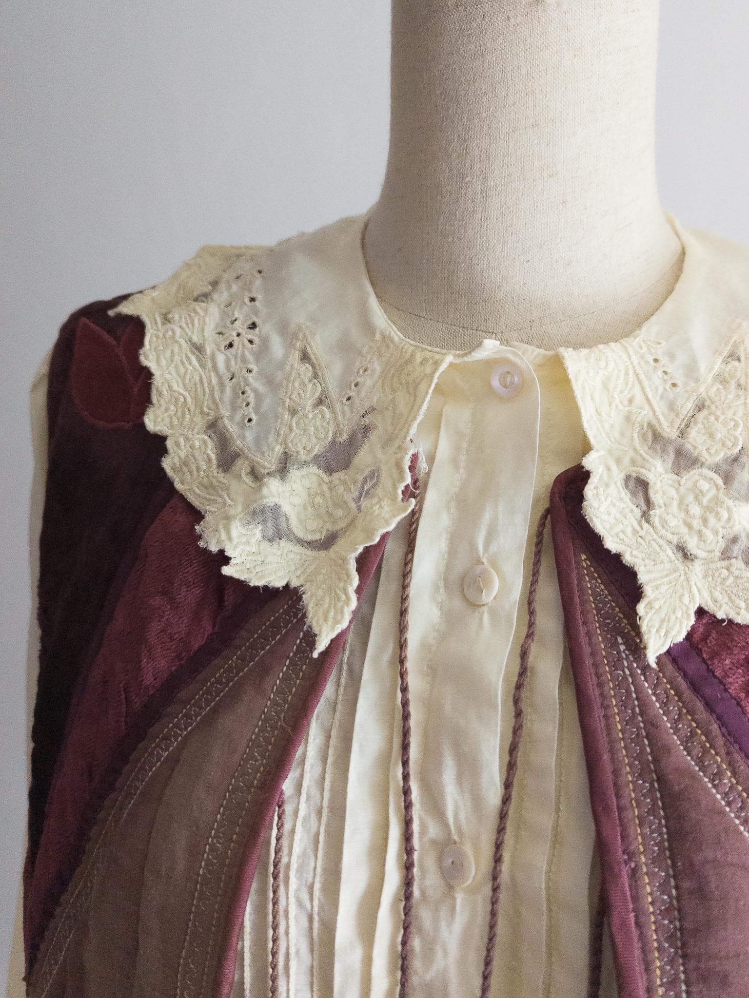 London New York 70s Phool blouse - vanilla buttercream - s/m - image 4