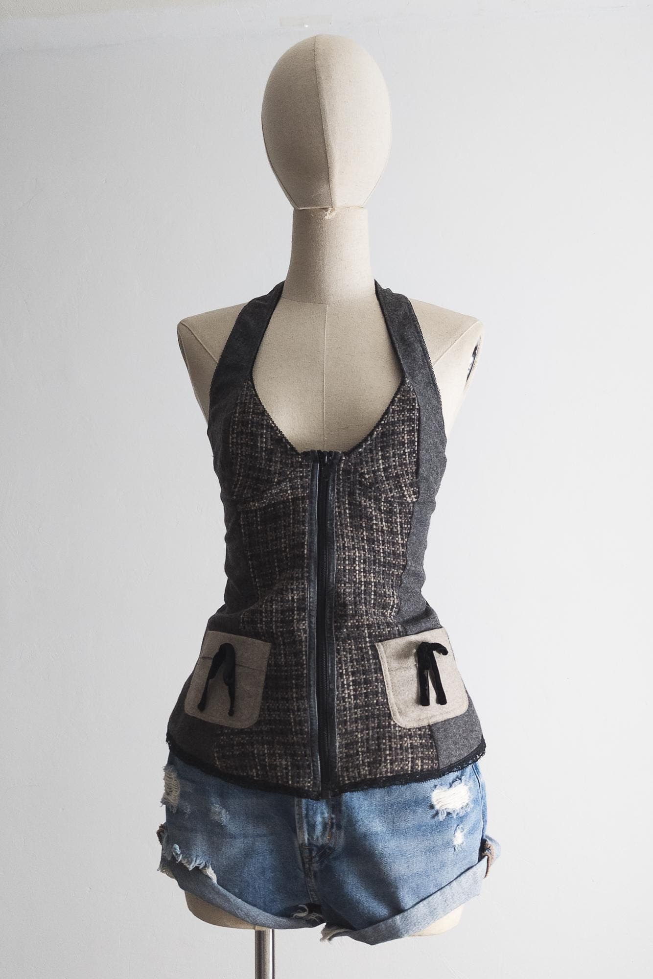 vintage y2k peekaboo bustier halter top – s - image 3