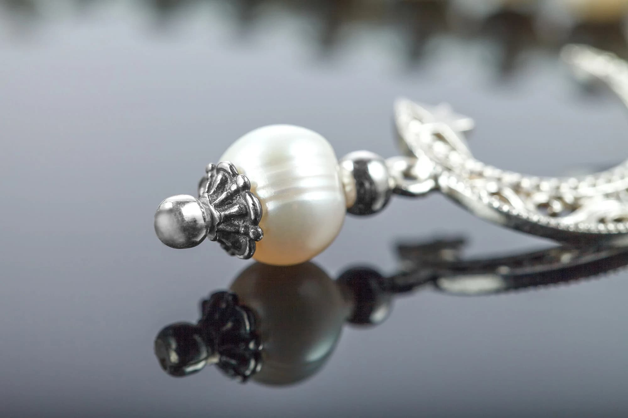 Islamic Prayer Beads with Pearl Like Beads and Crescent Moon Charm, Elegant Tasbih for Muslim Women, Ramadan or Eid Gift and Jewelry - image 4