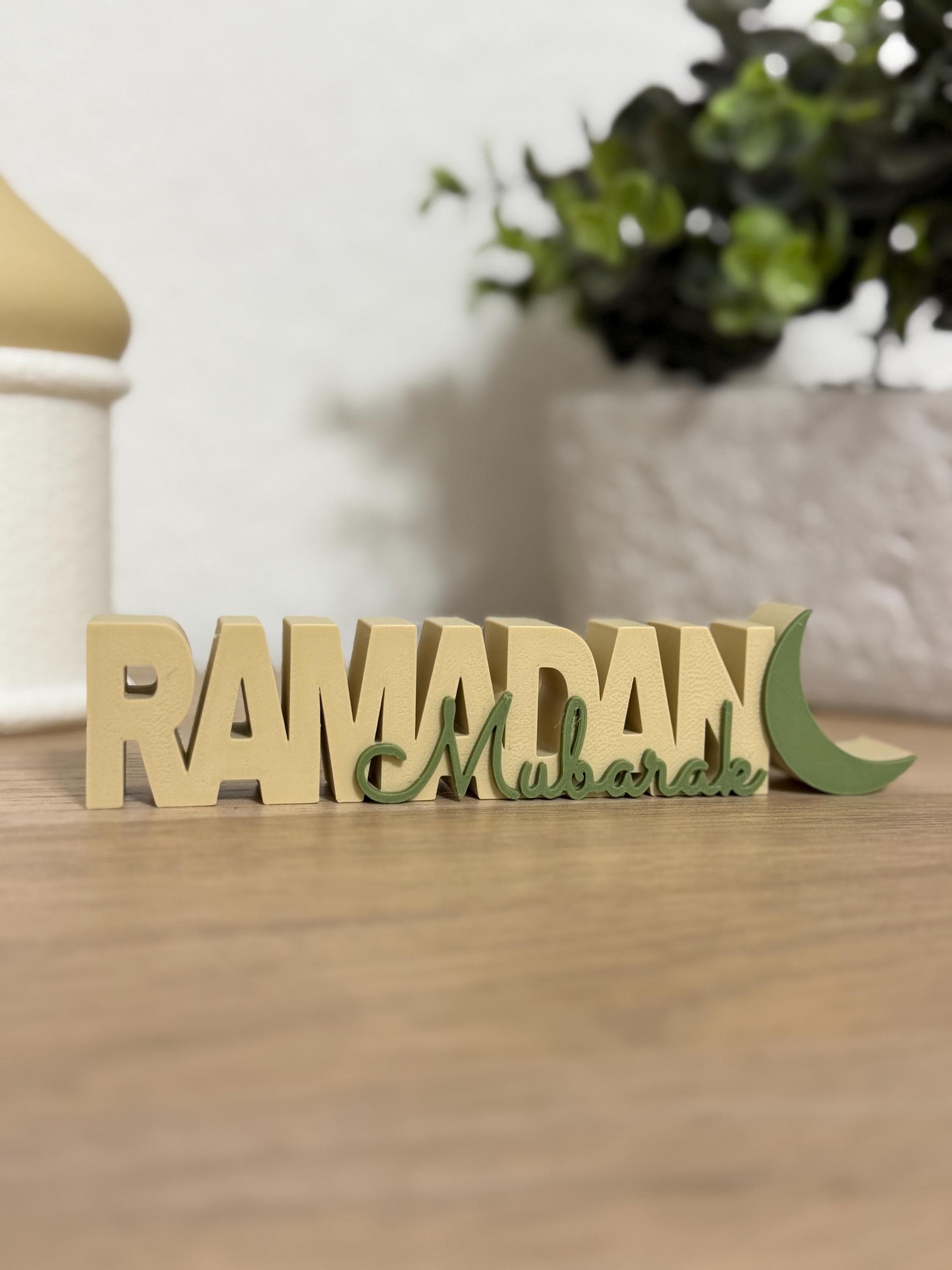 Ramadan Mubarak Schriftzug | Moderne Islamisches Geschenk | 3D Gedruckter Aufsteller | Eid Geschenk Idee | Ramadan Deko für Tisch 3D Druck - image 5