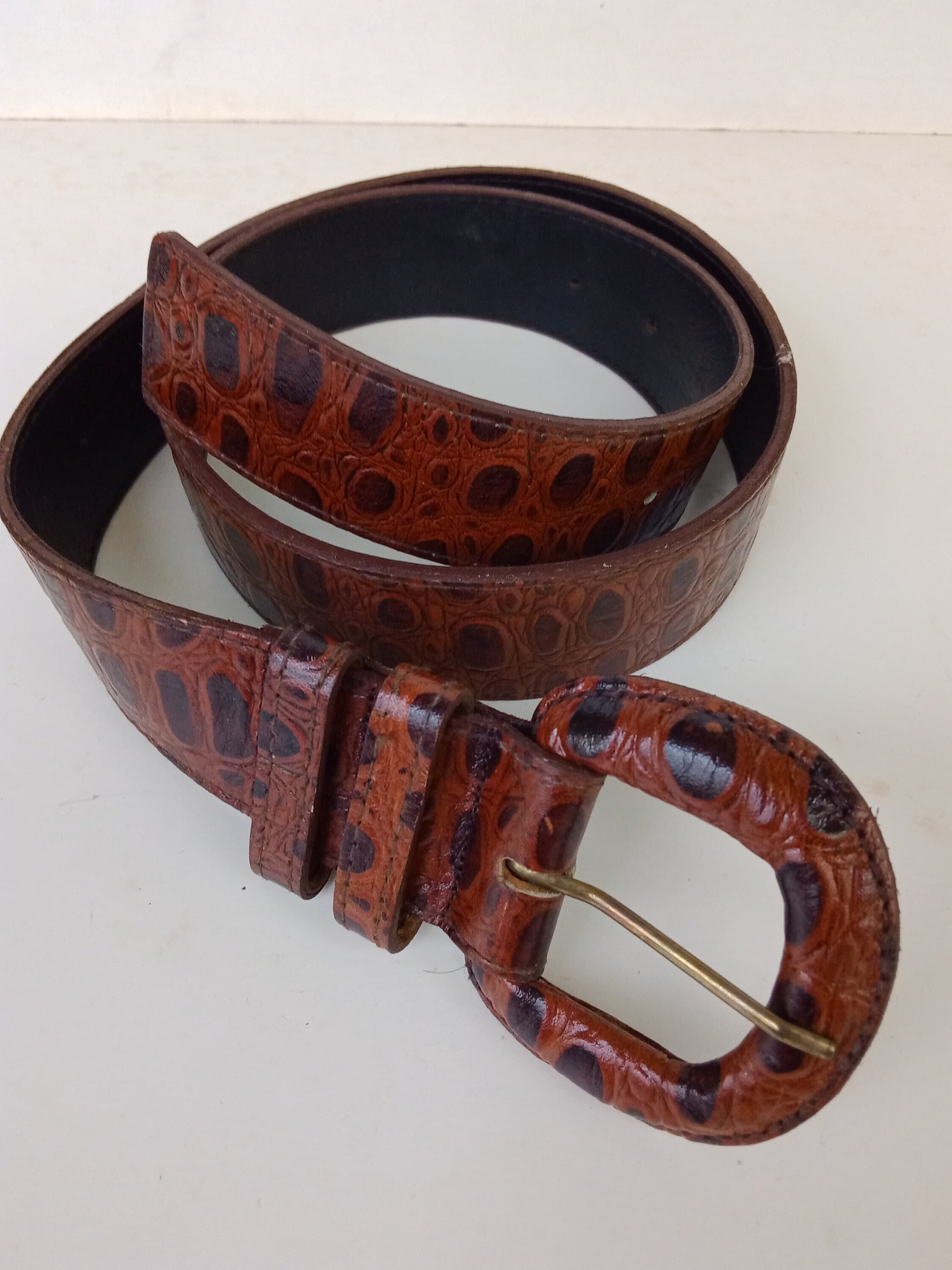 Krizia Moods/EmbossedAnimal Print Leather Belt/Size 10-12  Medium 90's Fashion Designer