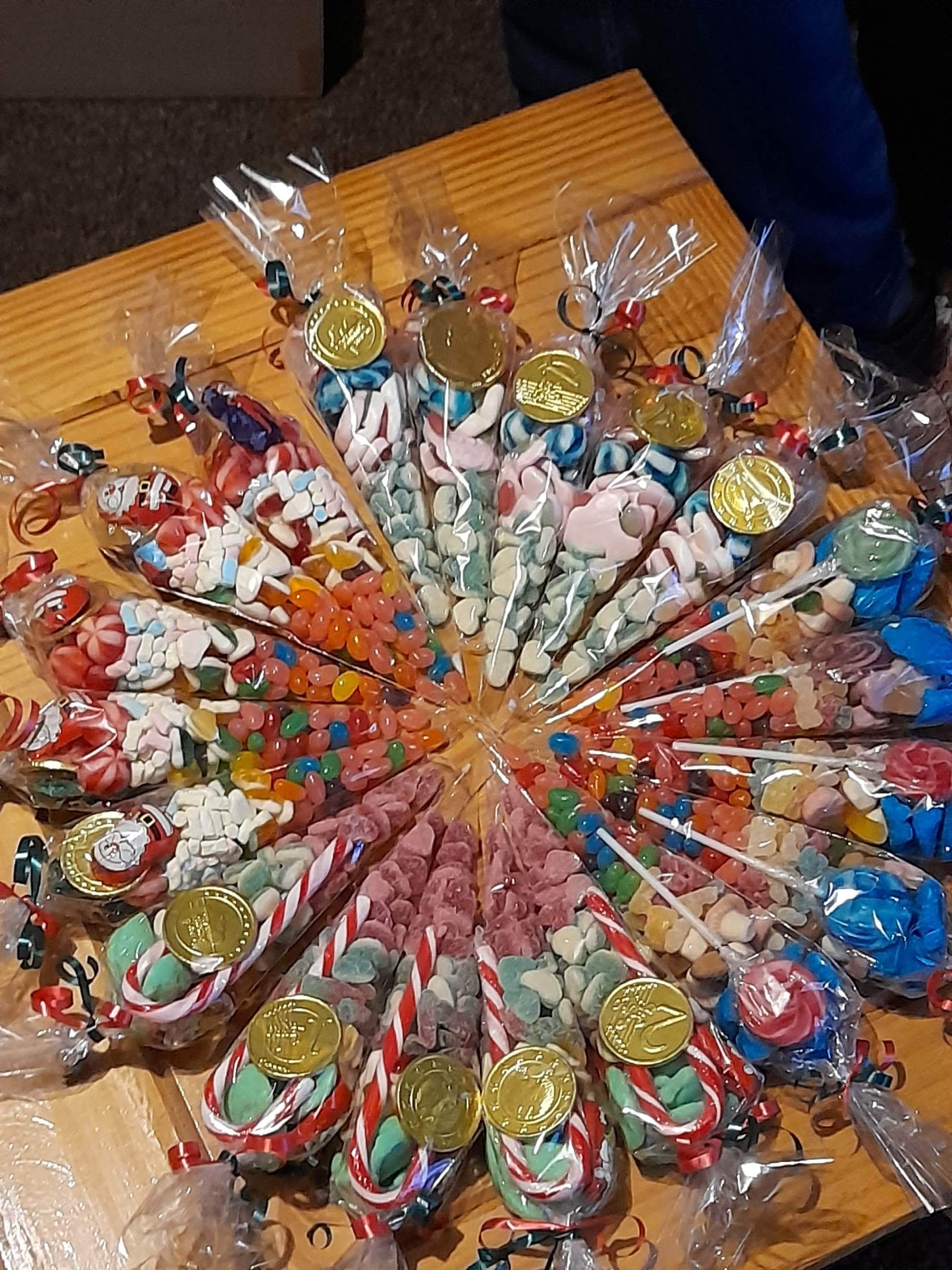 20 X Delicious Pre Filled Sweet Cones For All Occasions, Quality Sweets, Made to order (Suitable for Halal) UK only
