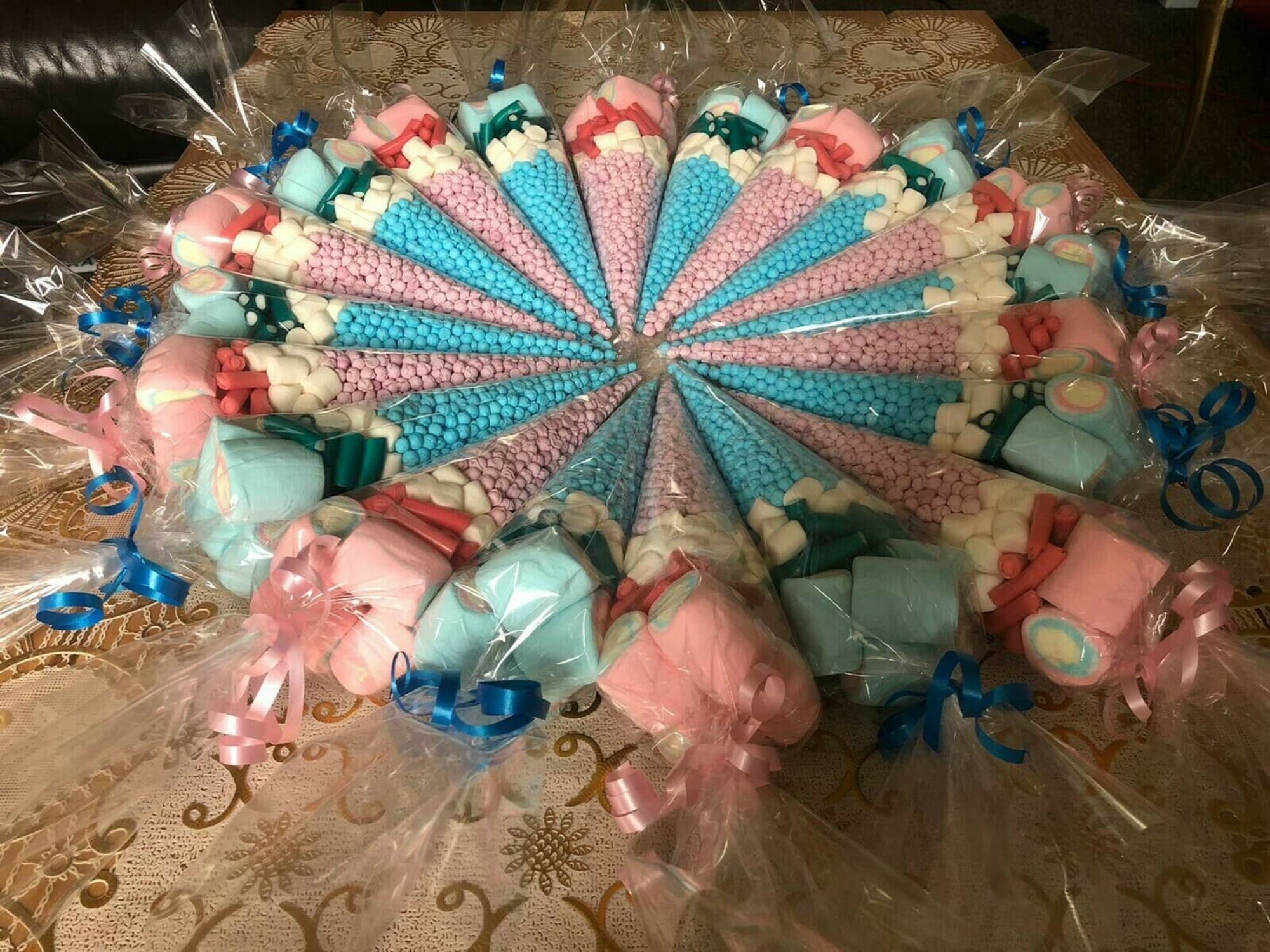 Delicious Pre Filled Sweet Cones For your Baby Shower or Birthday Party, Made to order (Suitable for Halal) UK only - image 3