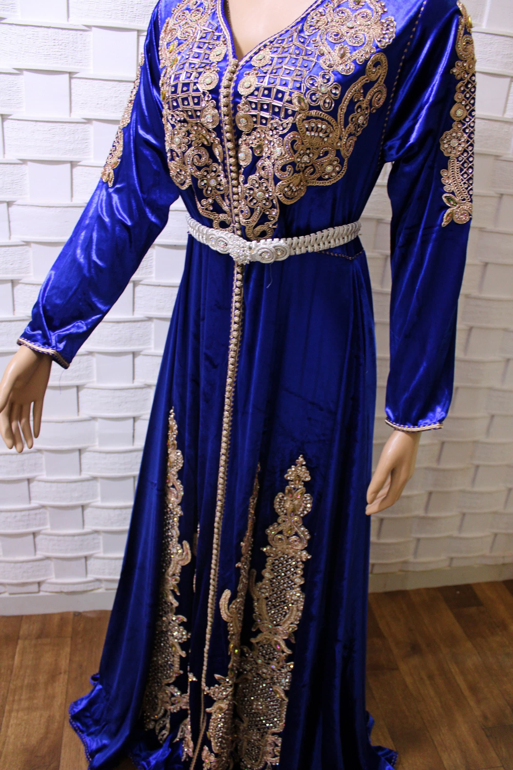 Bridal takchita for  wedding,Moroccan velvet kaftan ,Royal embroidered caftan dress  ,velvet evening gown