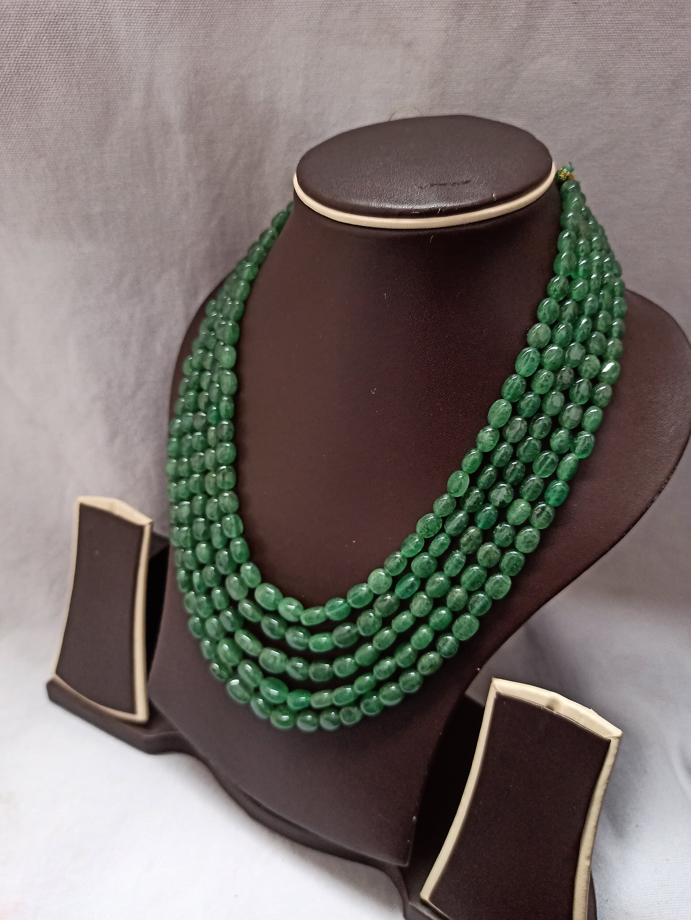 Emerald Beryl Gemstone Necklace: 630 Carat Tumble Beads, Adjustable Cord - image 3