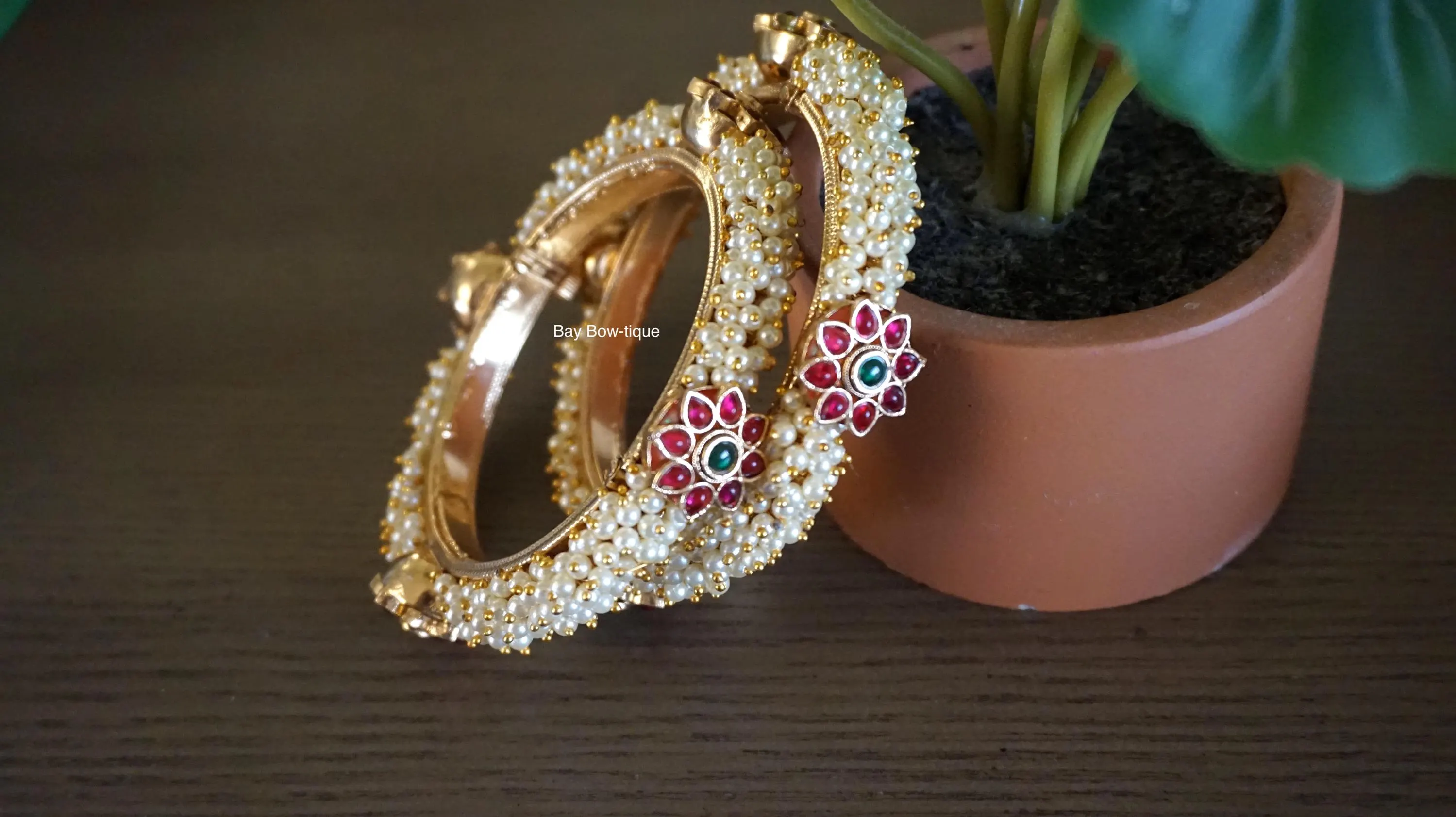 Openable bangles / Openable kada / Cluster pearl bangles / Gift for her / Ruby green kada / Antique bangles / Indian jewelry / Pearl bangles