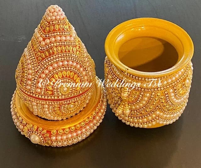Handmade Beaded Kalash Set: Indian Wedding Puja Decor
