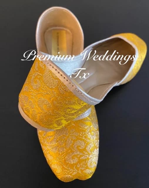 Banarsi Fabric Punjabi Jutti: Dulhan Shaadi Shoes - image 5