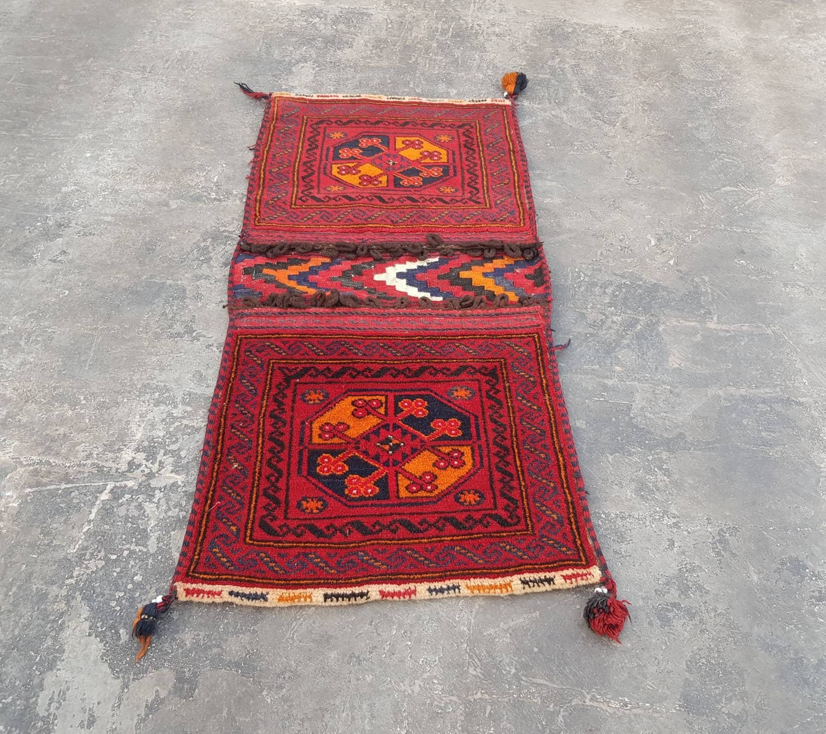 4x2 ft Handmade Afghan baluch saddlebag rug nice quality wool rug Turkmen tribal saddlebag vintage rug - image 3