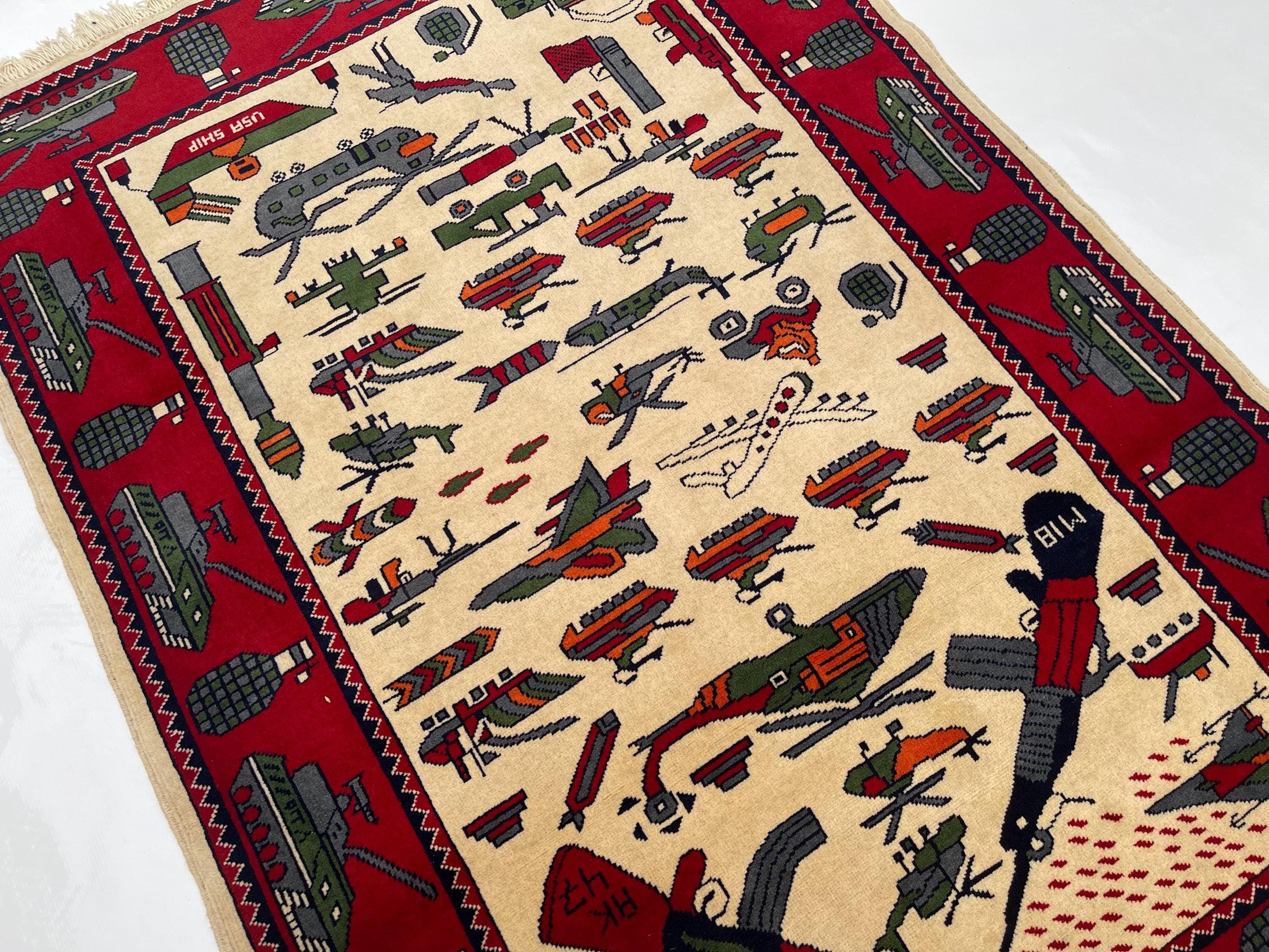 183x128 cm Ethnic rug Afghan War Art rug war Rug Tribal handicrafts Large war rug folk art - image 3
