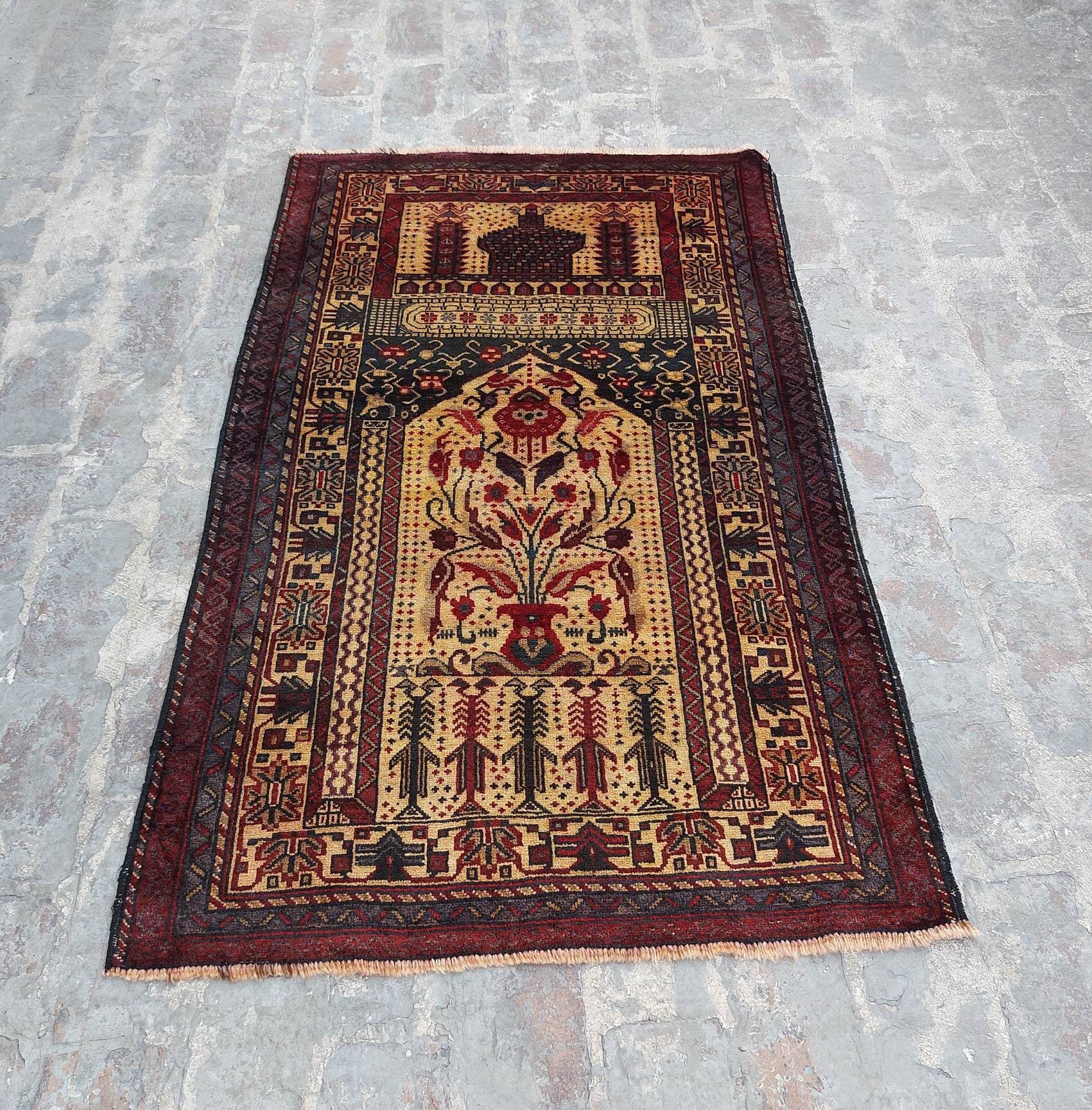 5x3 ft Handmade Afghan baluch prayer rug nice quality wool rug tribal baluch prayer mat vintage