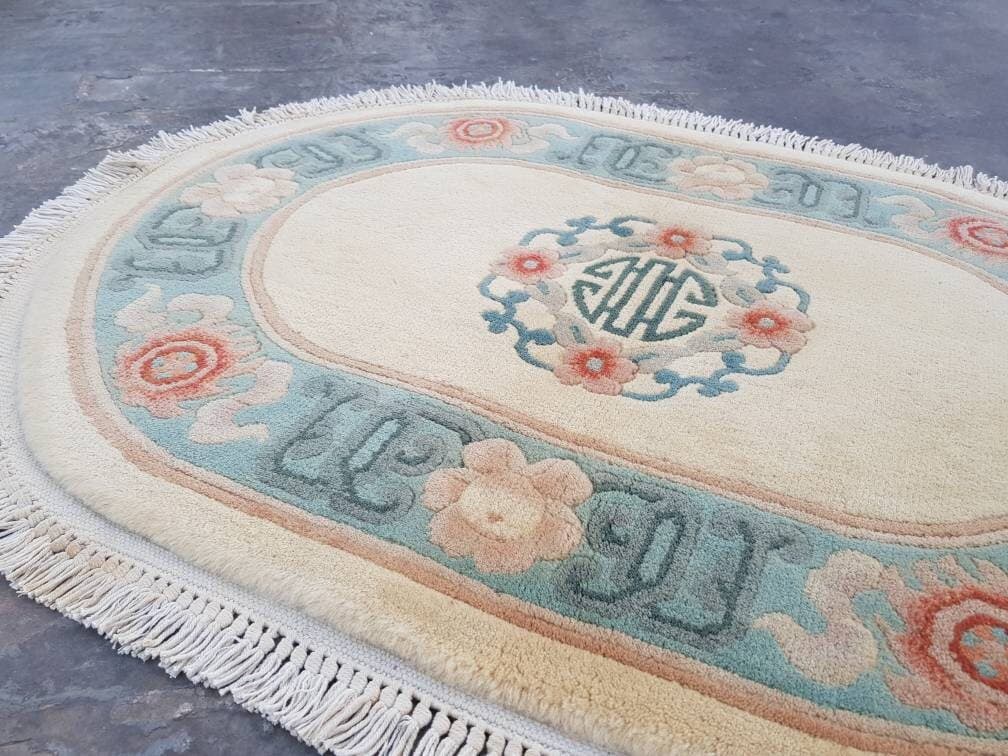 3'1"×2'2" feet  Nice wool rug area rug vintage Chinese rug large pile rug Oval - image 5
