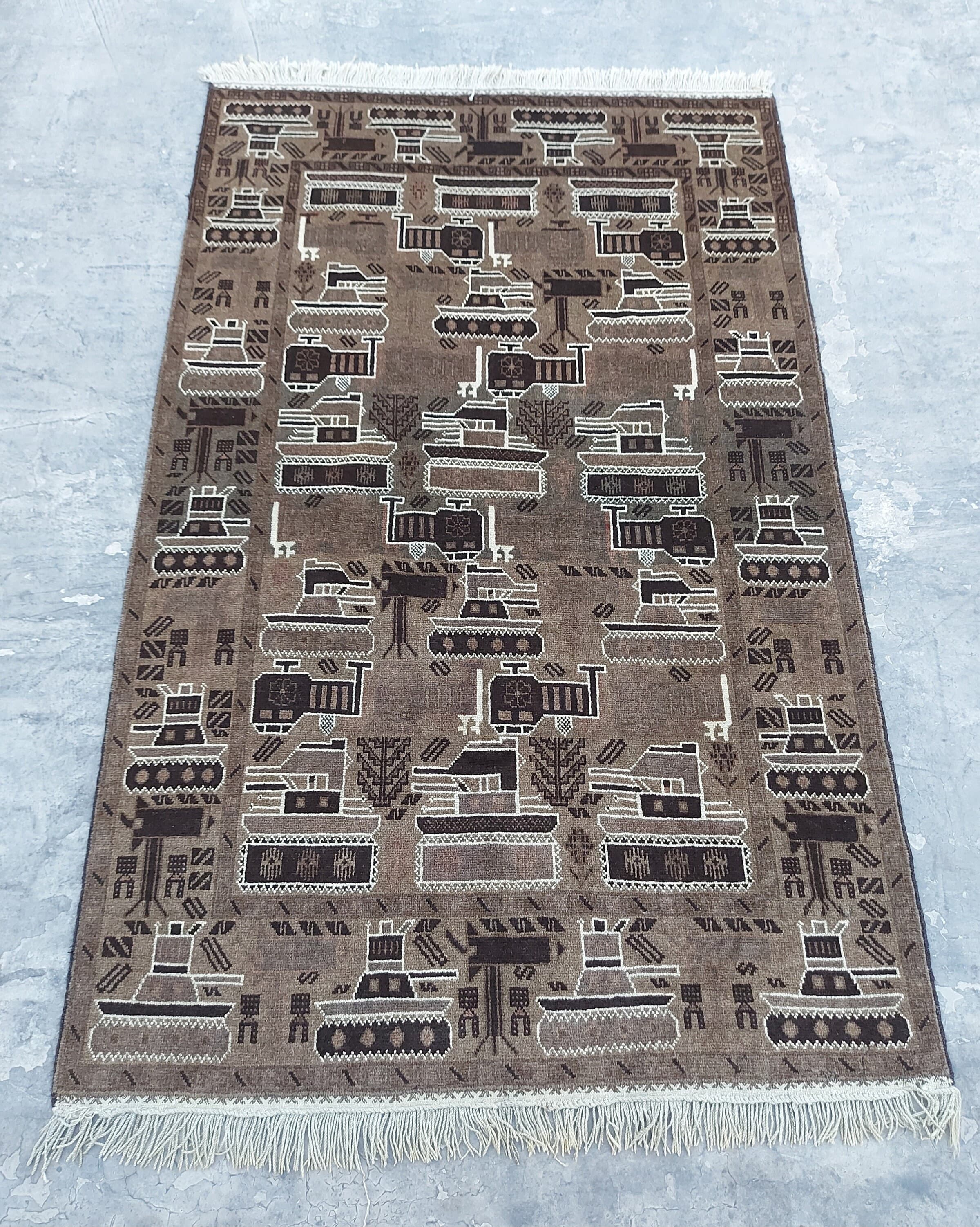 6'3"×4' Classic vintage Afghan war rug natural wool rug best quality area rug baluch design war art handicrafts